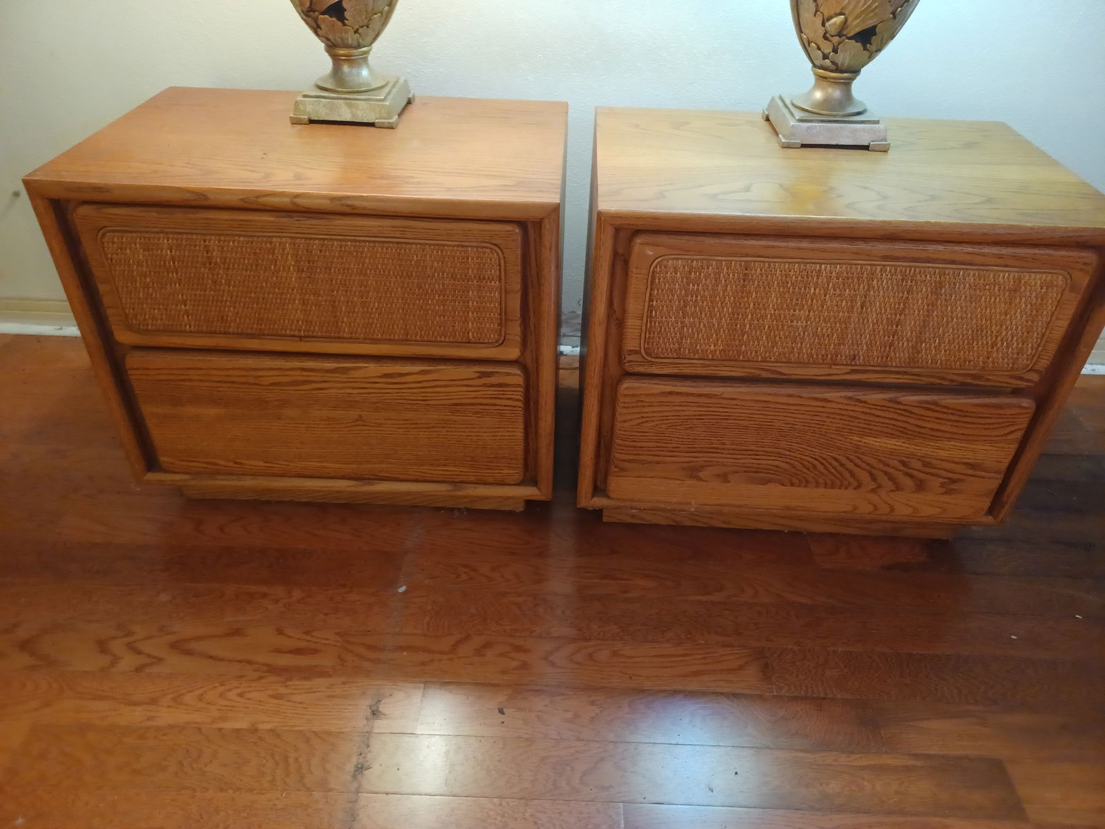 Vintage Oak Lane Night Stands (1 of 9)