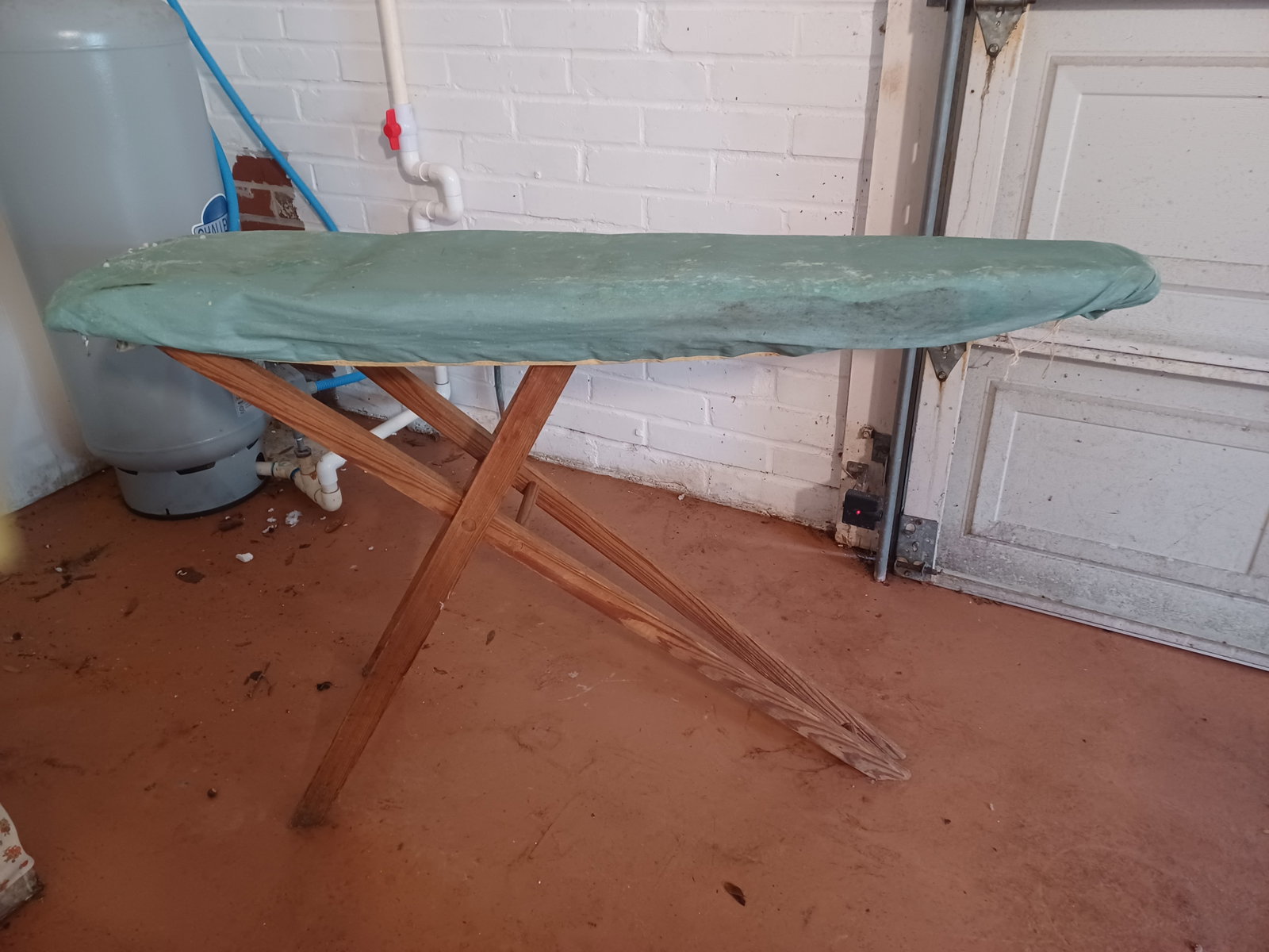 Vintage Wood Ironing Board: Vintage Wood Ironing Board