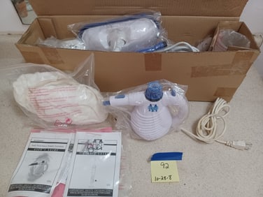 NEW in box THUNE H2O Steam cleaning system/ cord was out and soiled as seen