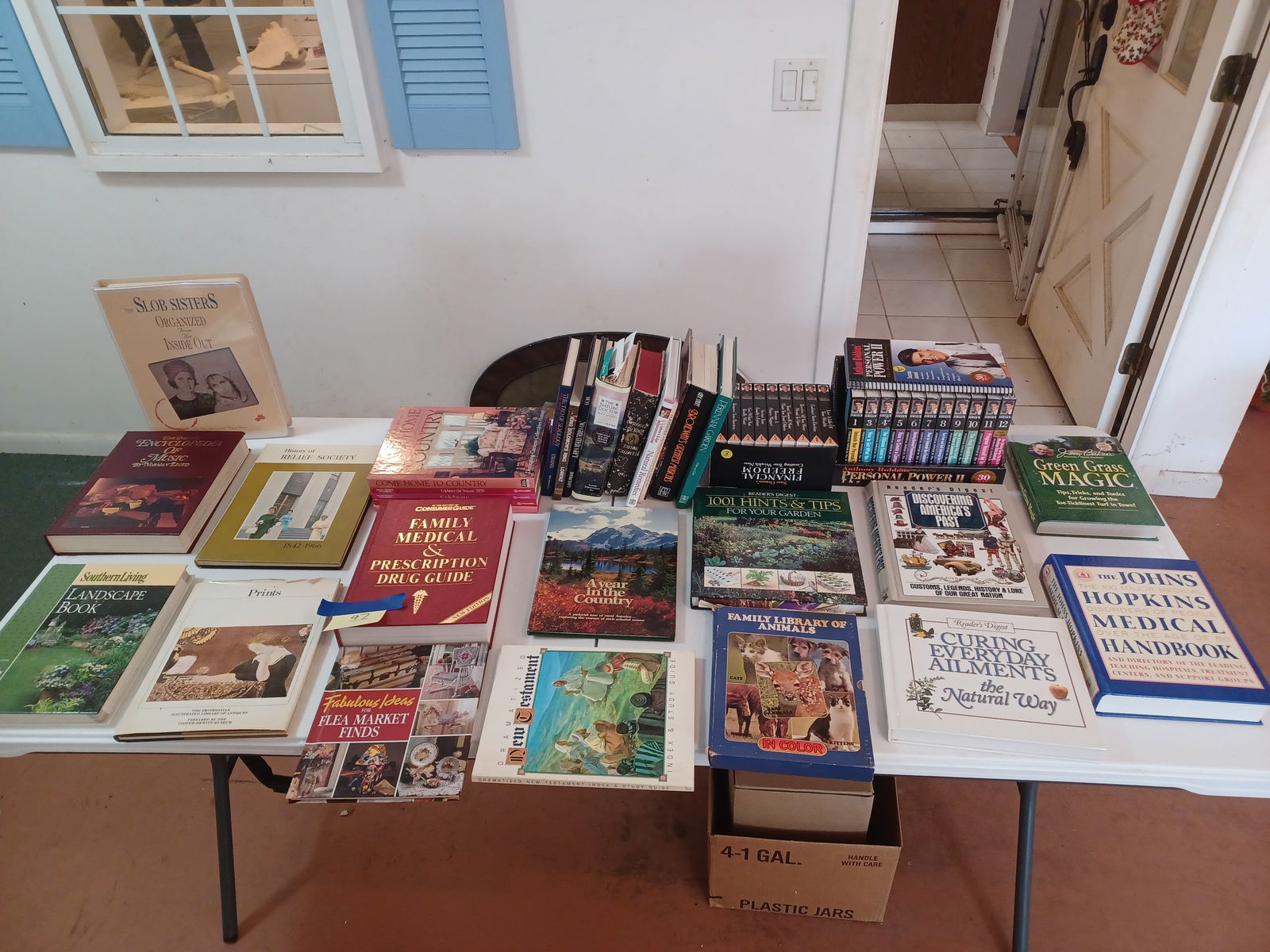 Large Lot of Books (1 of 9)