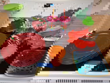 Mixed Lot of Kitchen Ware