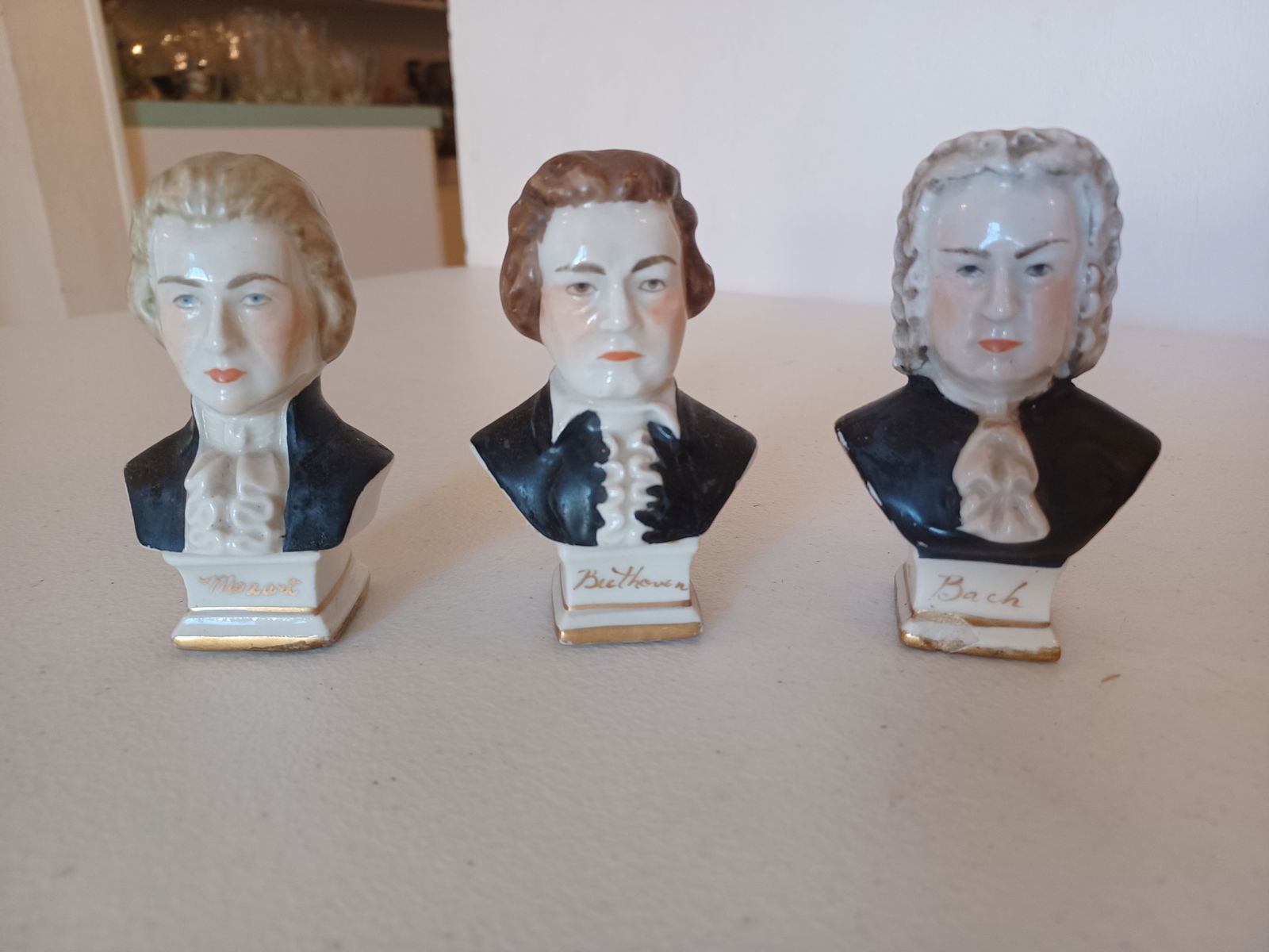 3 Small Porcelain Composser Busts Mozart, Bach and Beethoven (1 of 4)