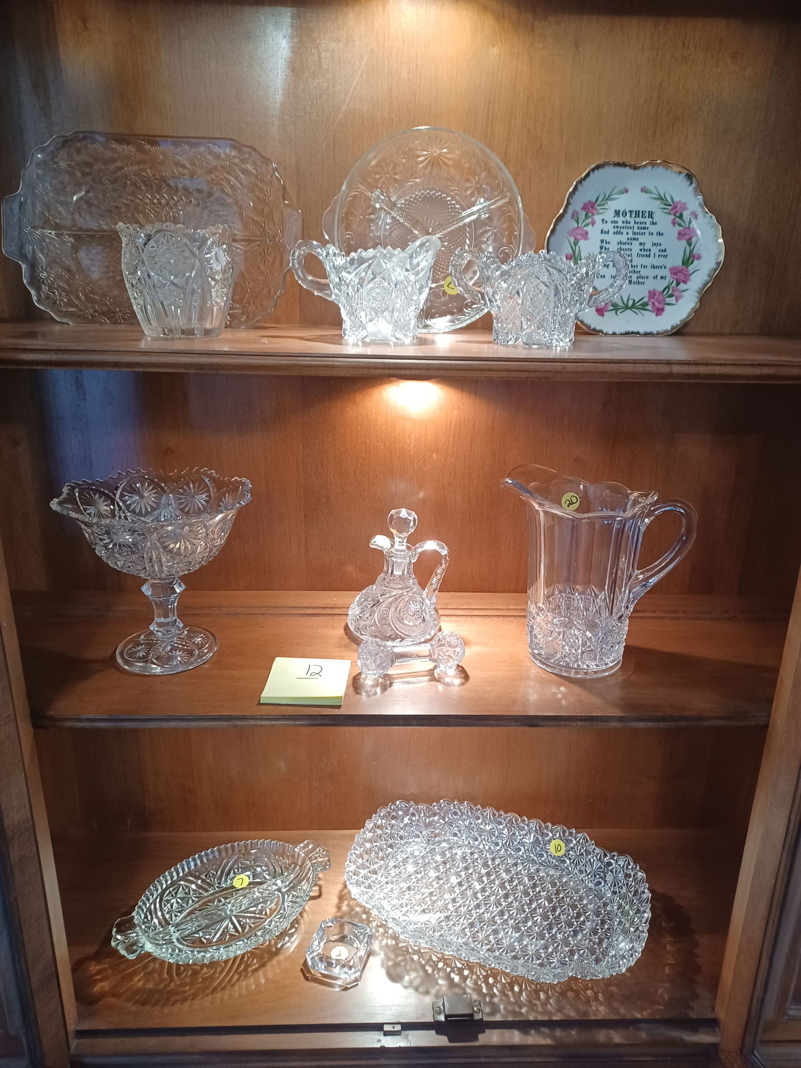 Large Lot of Beautiful Glassware (1 of 6)