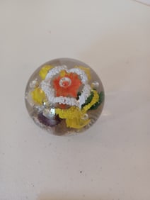 Vintage Artglass paperweight