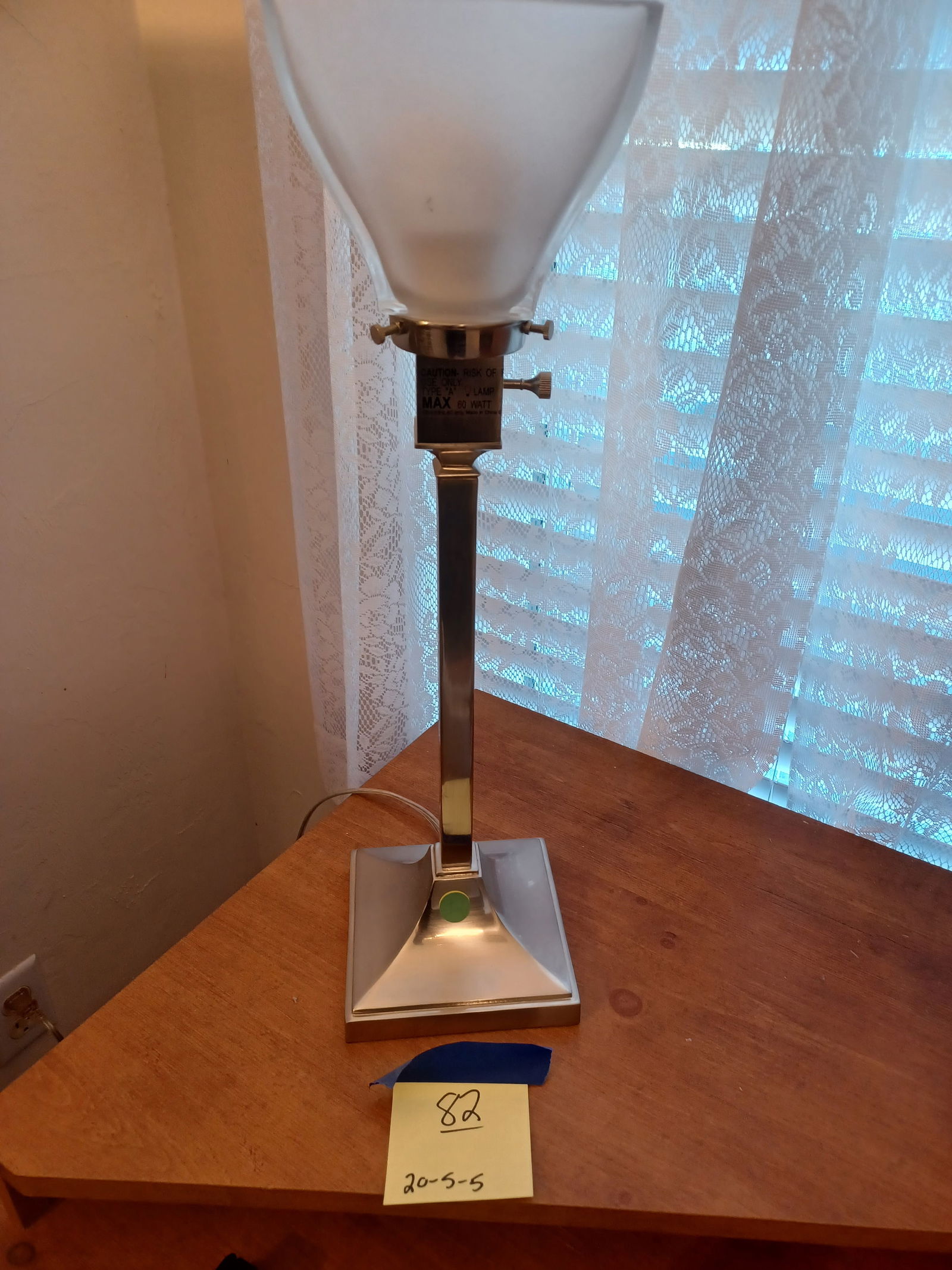 Contemporary Crome Table Lamp: Contemporary Crome Table Lamp