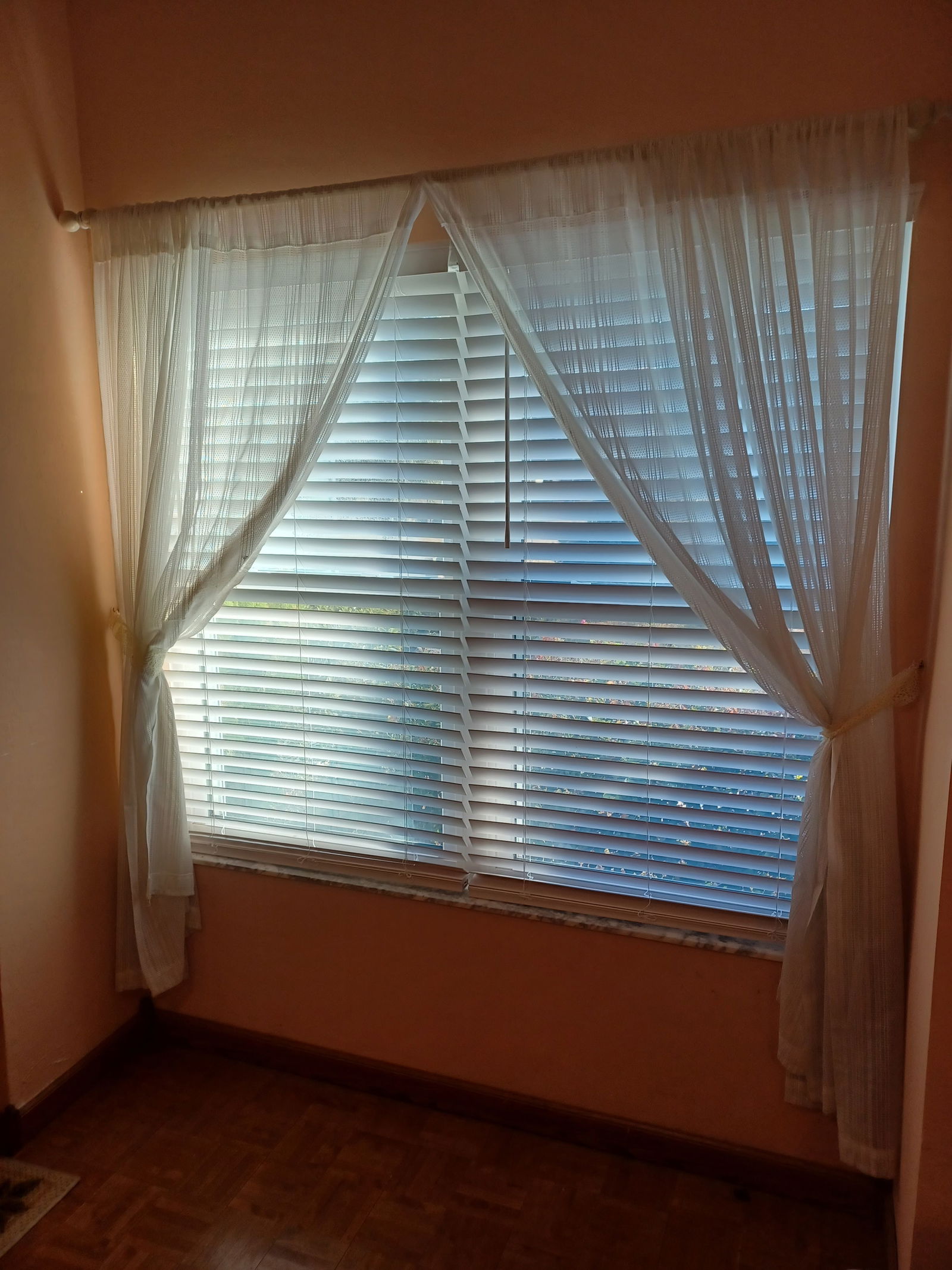 Pair of Sheer Curtains 78 inch length (1 of 4)