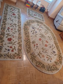 Beautiful set of 3 Area Rugs by Shaw