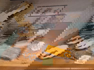 Amazing Vintage Oster Kitchen Center with all the attachments shown / tested works