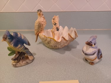 Lot of Vintage Porcelain Birds