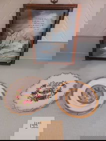 Lot of Wall Art as seen