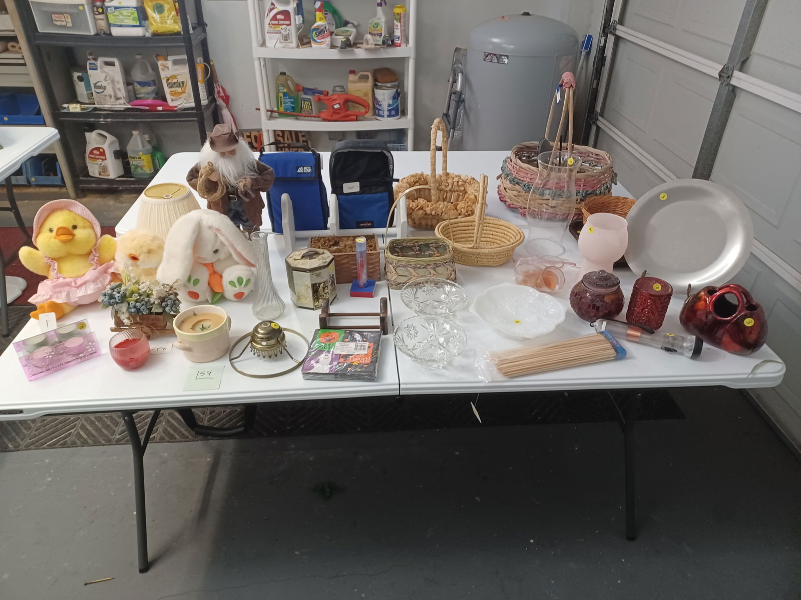 Contents of Tabletop: Contents of Tabletop