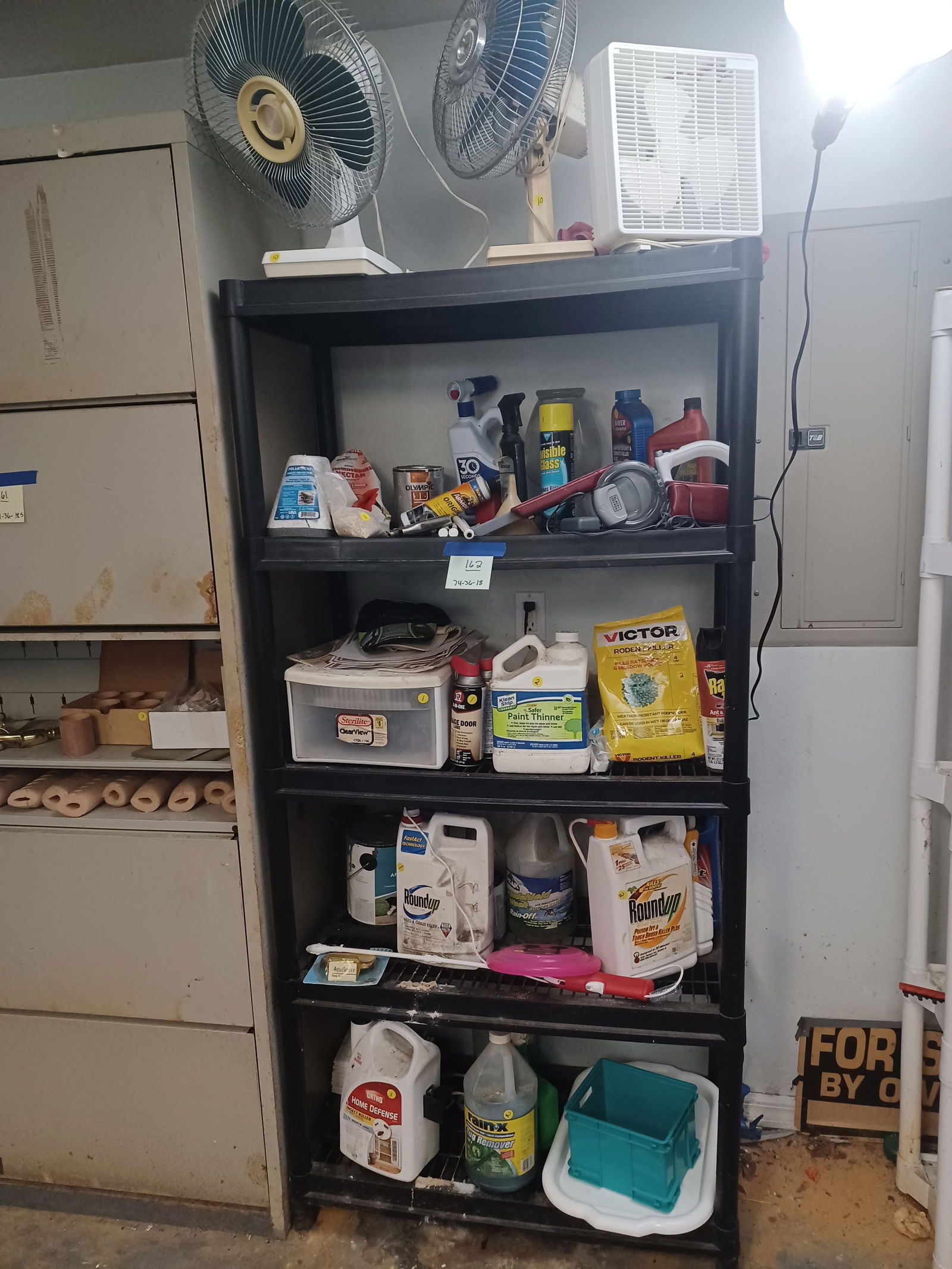 Black Shelf and Contents as seen/ fans all work (1 of 6)