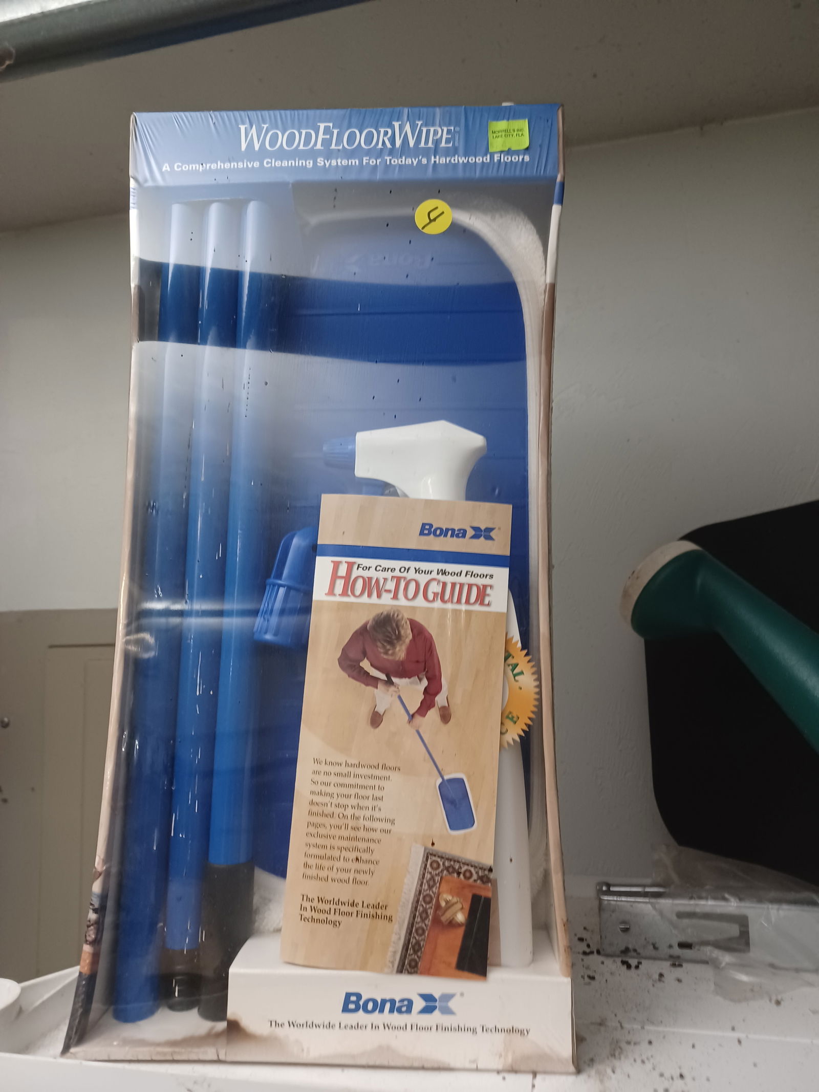 White Shelf and Contents as seen / hedger works - 2