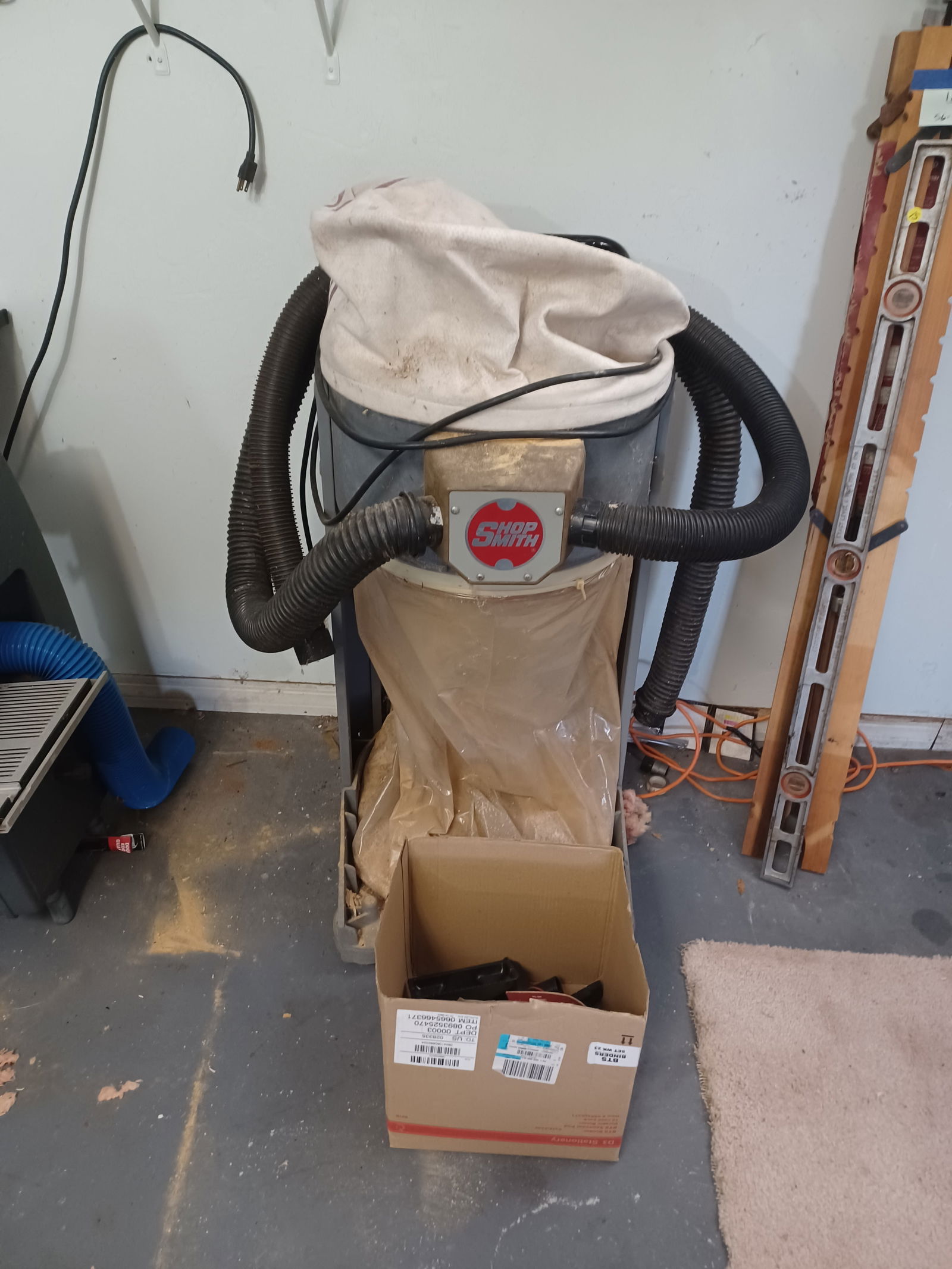 Shopsmith Dust Collector and attachments / Unable to turn on may have an wiring issue sold as is (1 of 6)