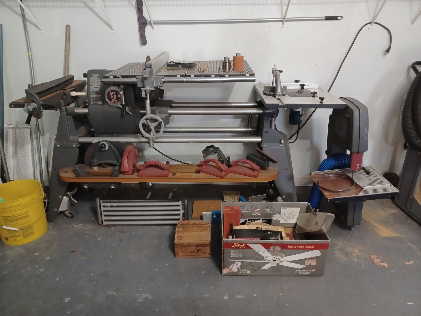 Shopsmith Mark V Woodworking Machine with all attachments shown/ tested and working (1 of 10)