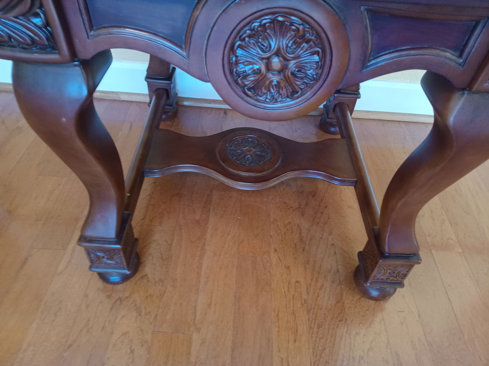 Beautiful Ornate Heavy Walnut Side Table - 4