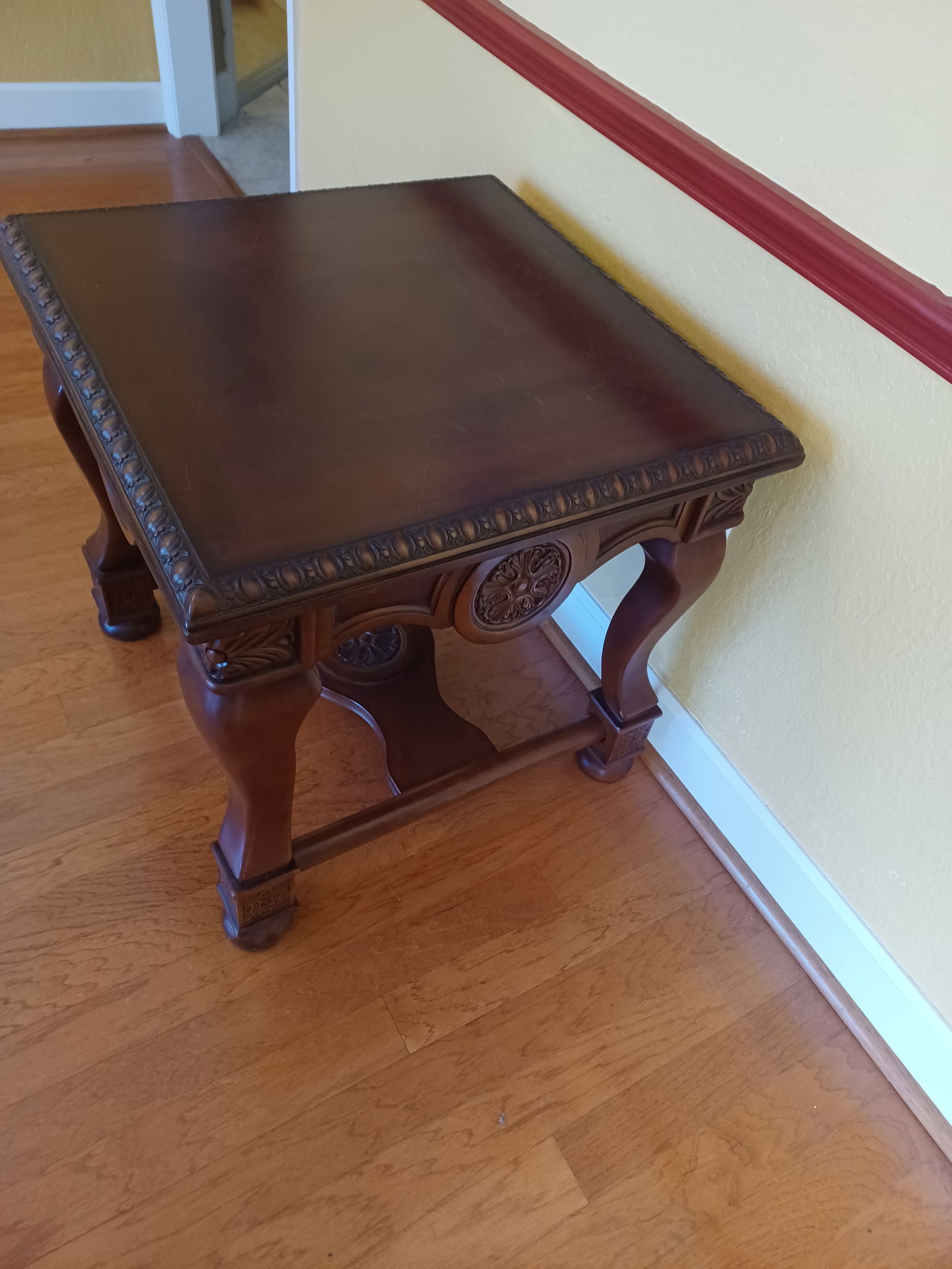 Beautiful Ornate Heavy Walnut Side Table - 5