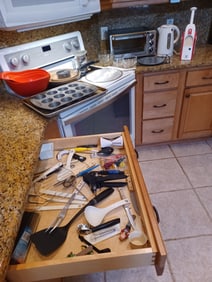 Large Kitchen lot.  Everything shown in Drawer and on Counter Top