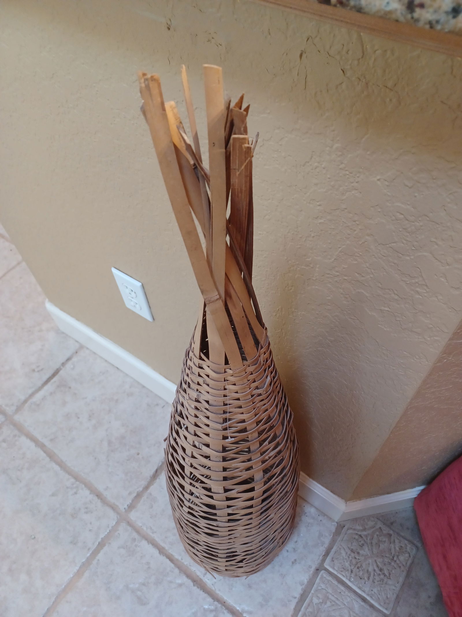 Decorative Wicker Fishing Trap - 3