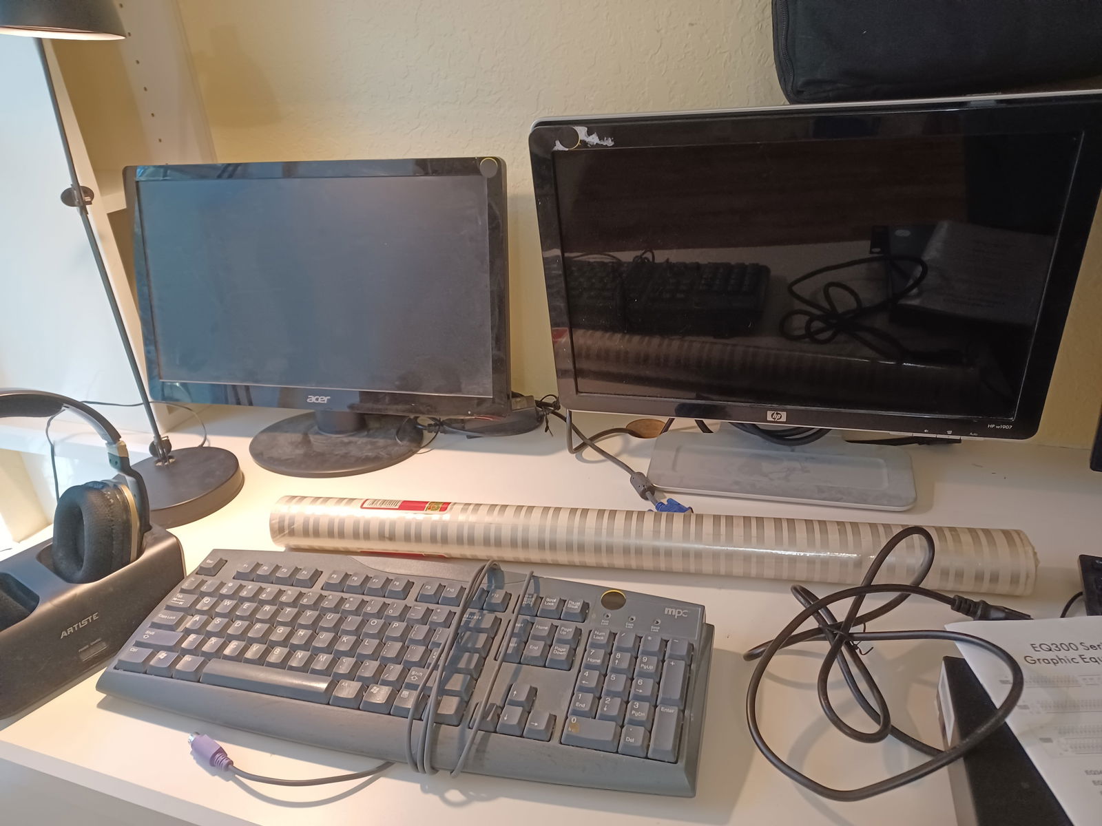 Large Office Lot / Monitors and all contents on top of desk and in drawers / as seen - 5