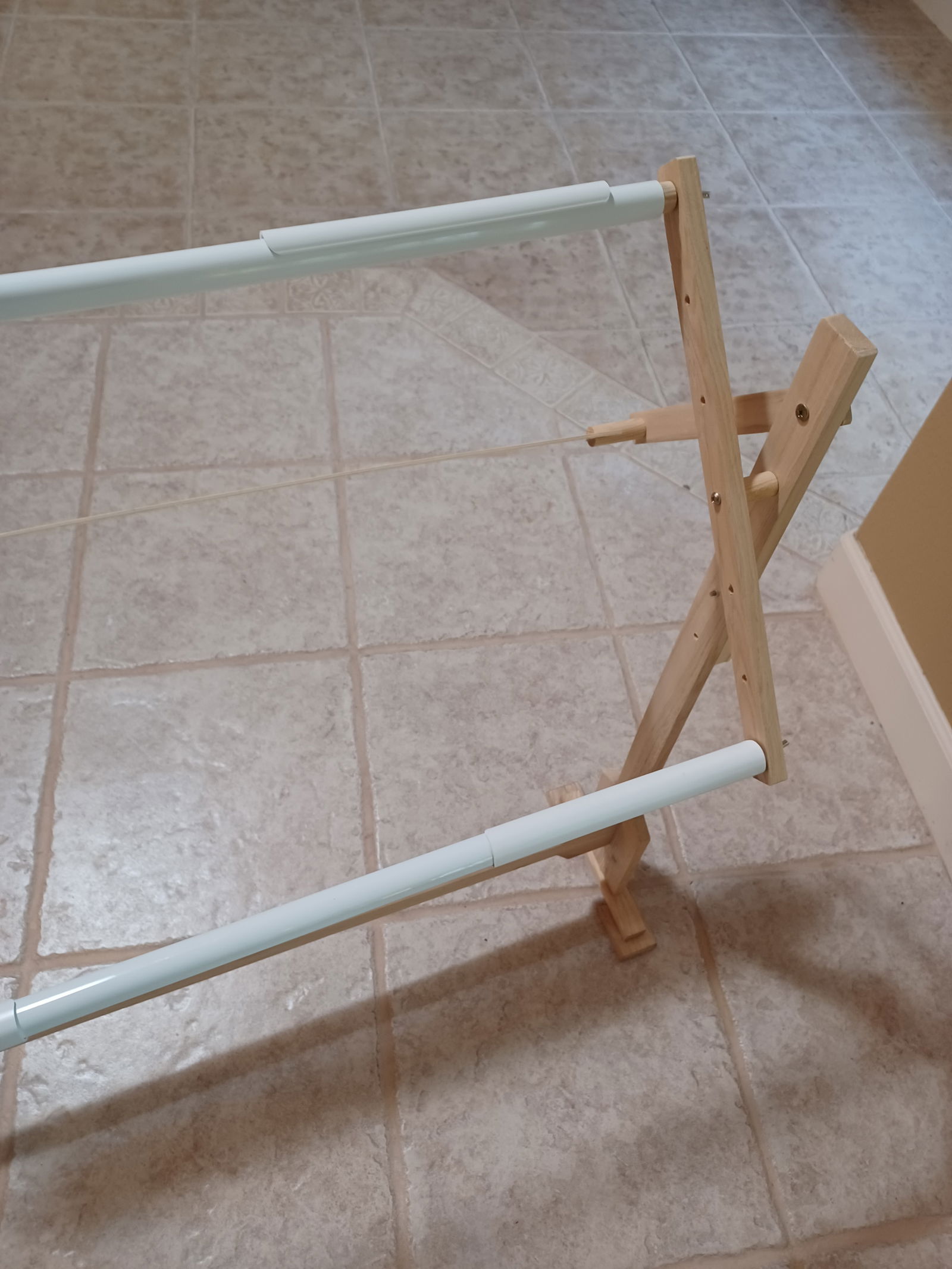 Embroidery Stand - 4