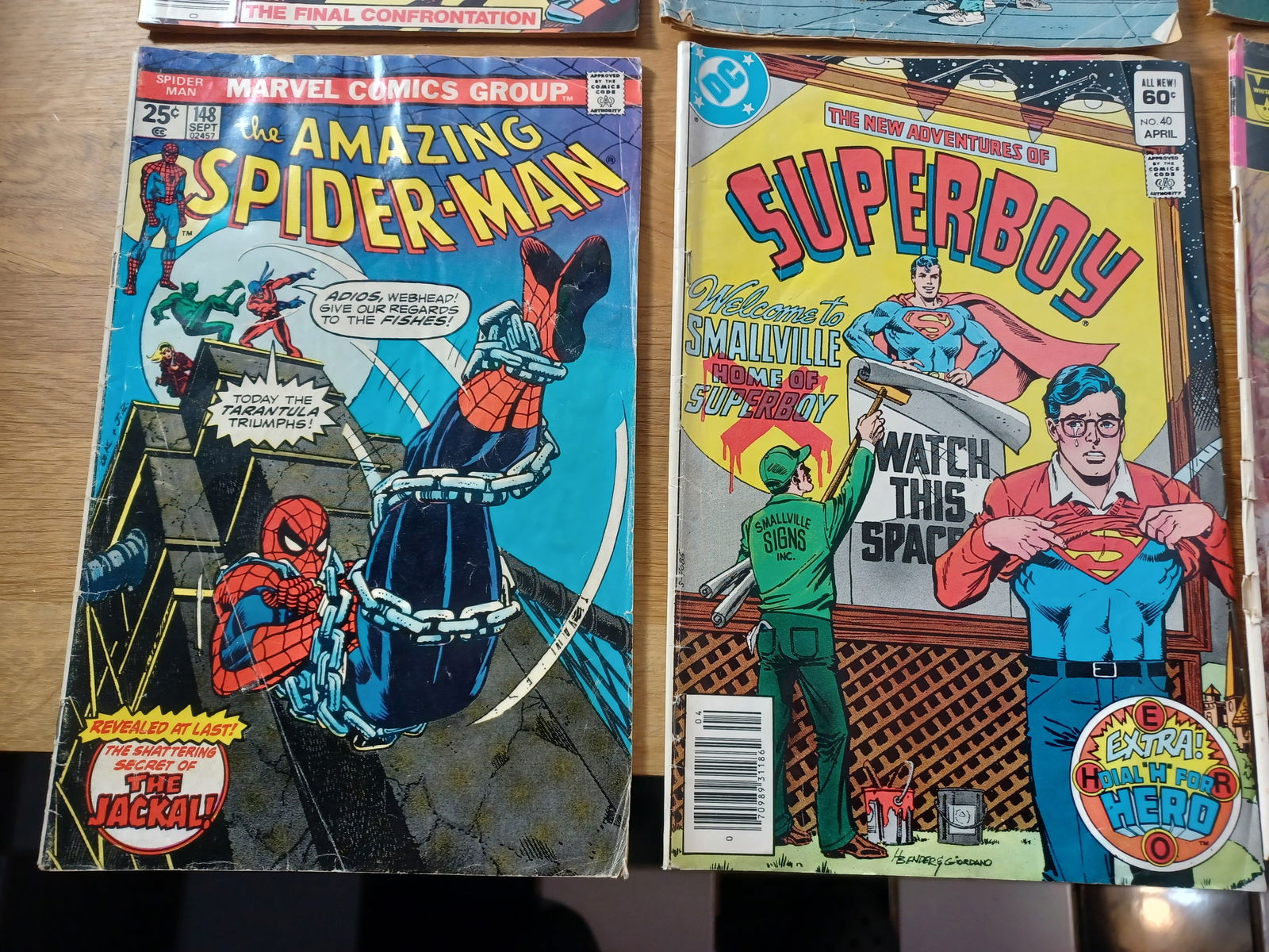 Lot of 6 Comic Books / As seen - 4