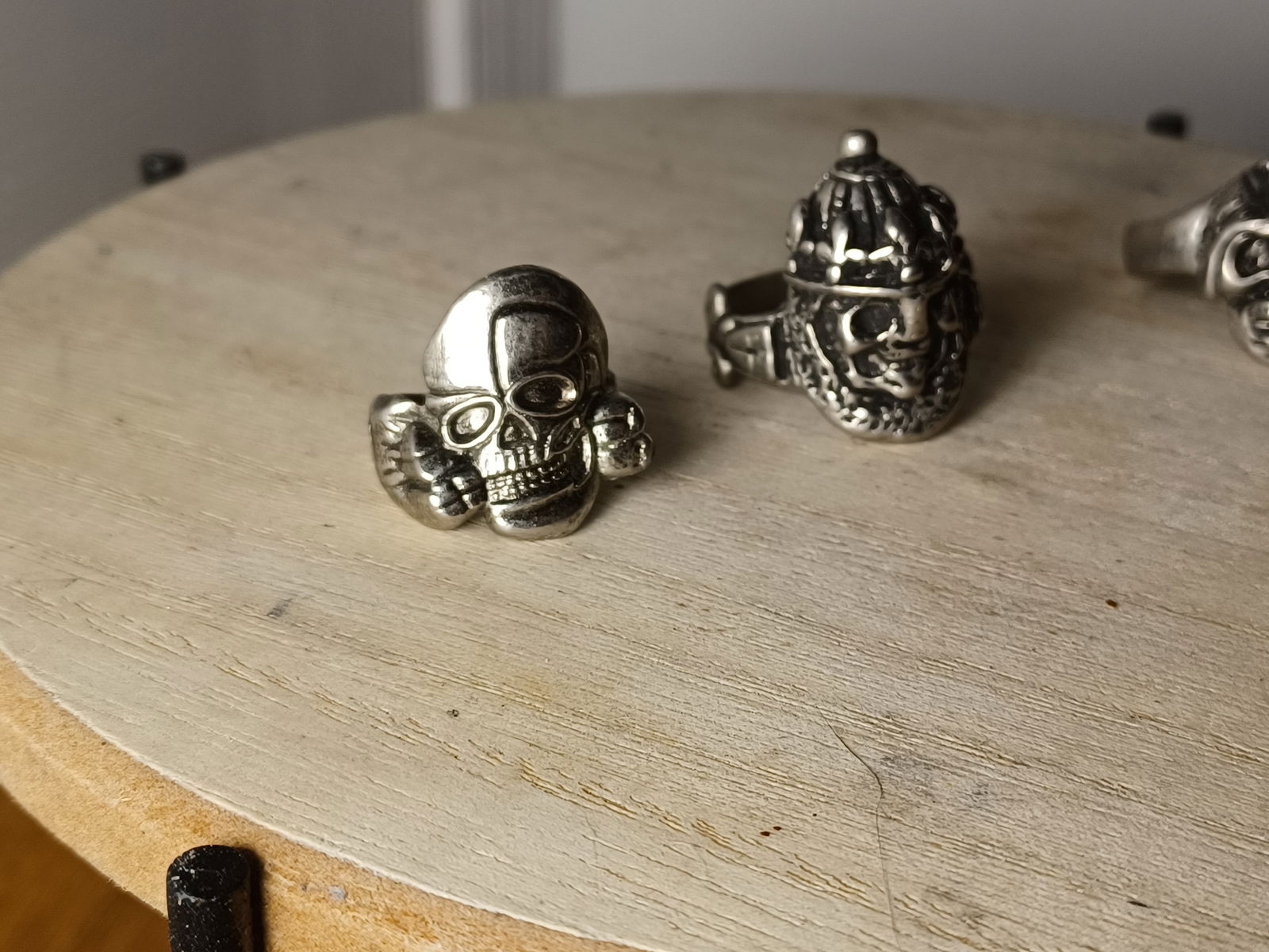 Lot of 3 Skull Rings - 4