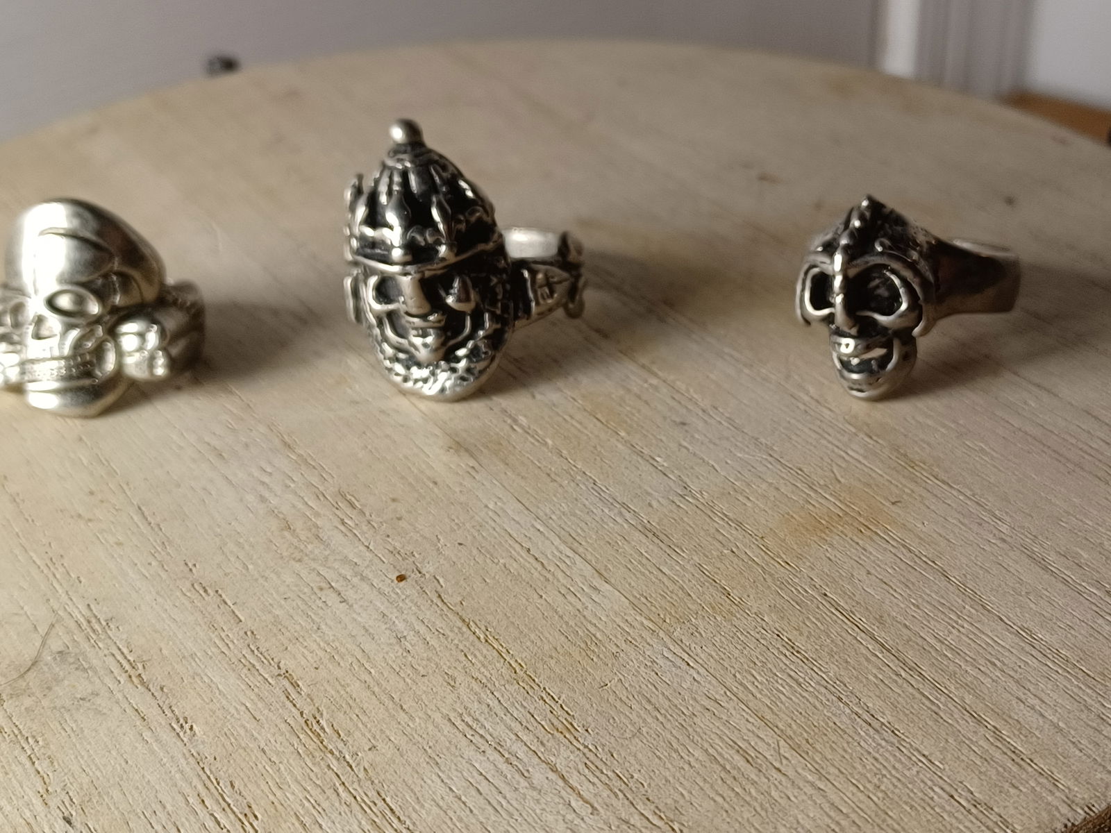 Lot of 3 Skull Rings - 5