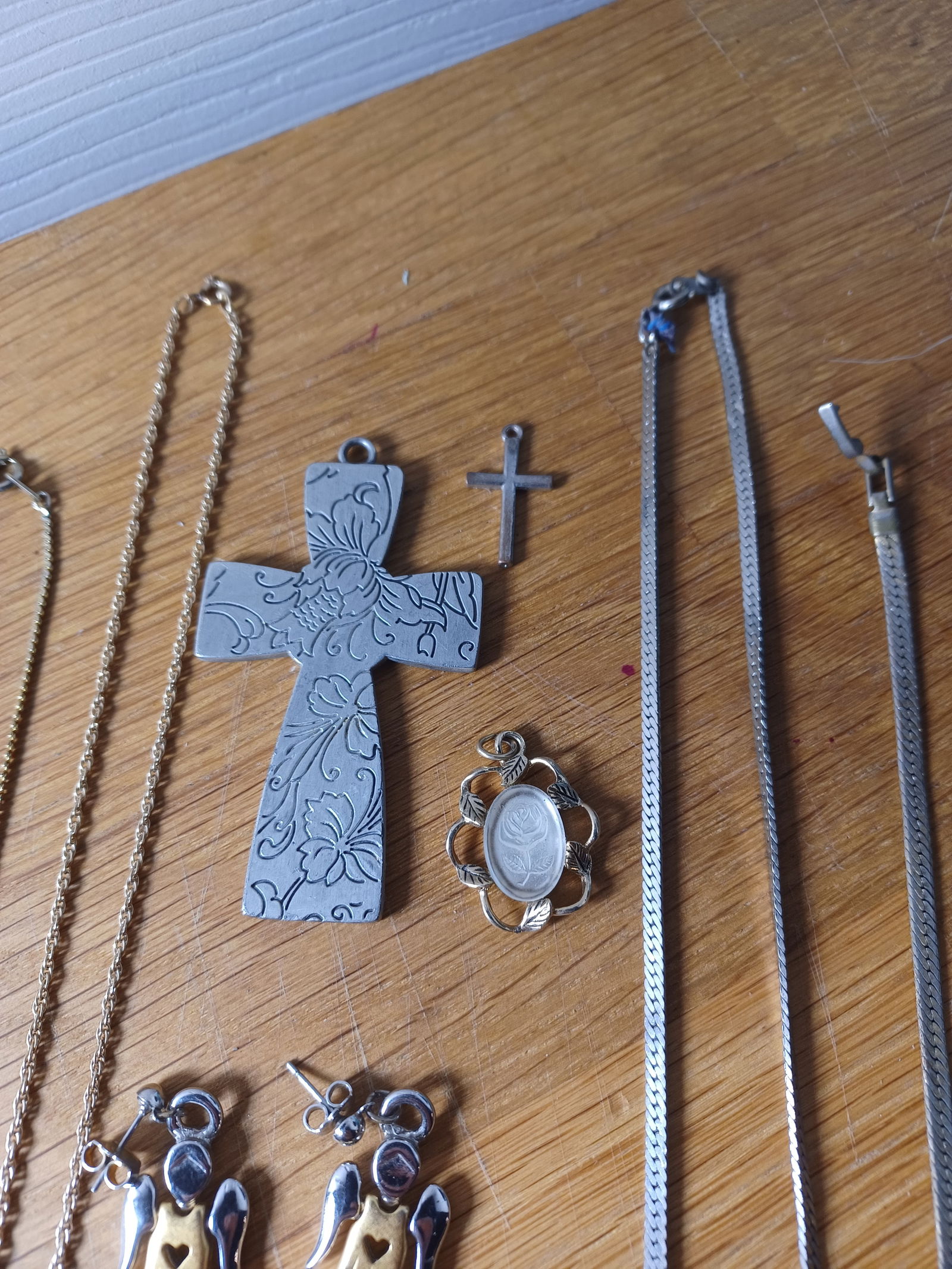 Large Mixed Lot of Jewelry - 6