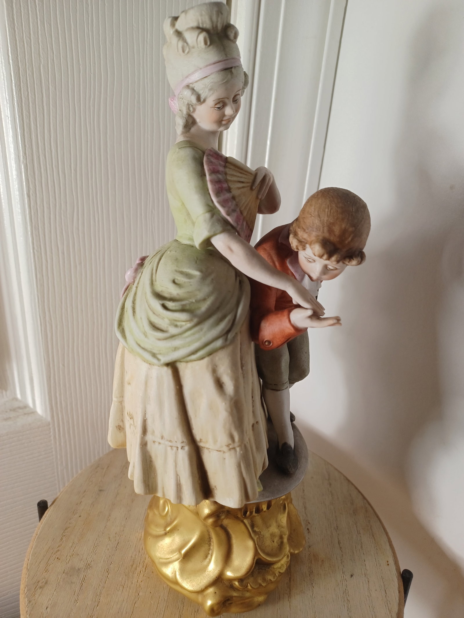 Vintage Works of Art Figurine / Italy 273 - 7