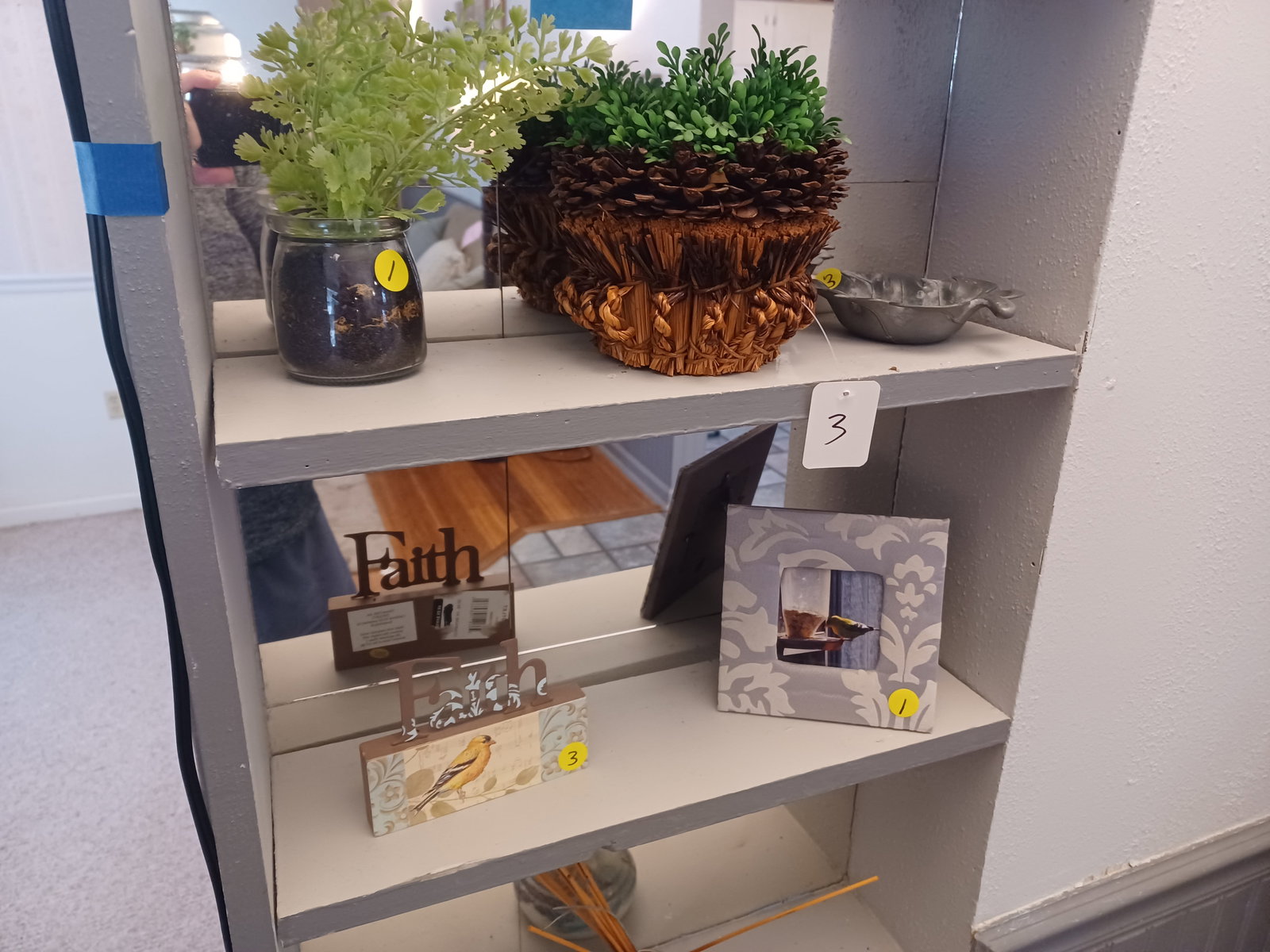 Decorative Lot/ all seen on shelves - 3