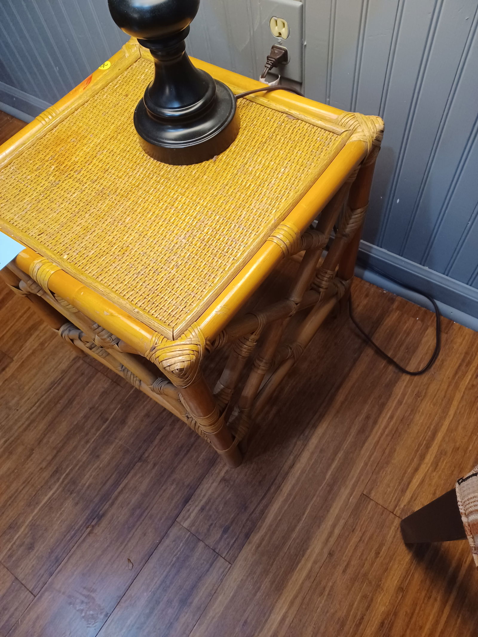 Rattan Table and Contemporary Lamp with charging port - 7