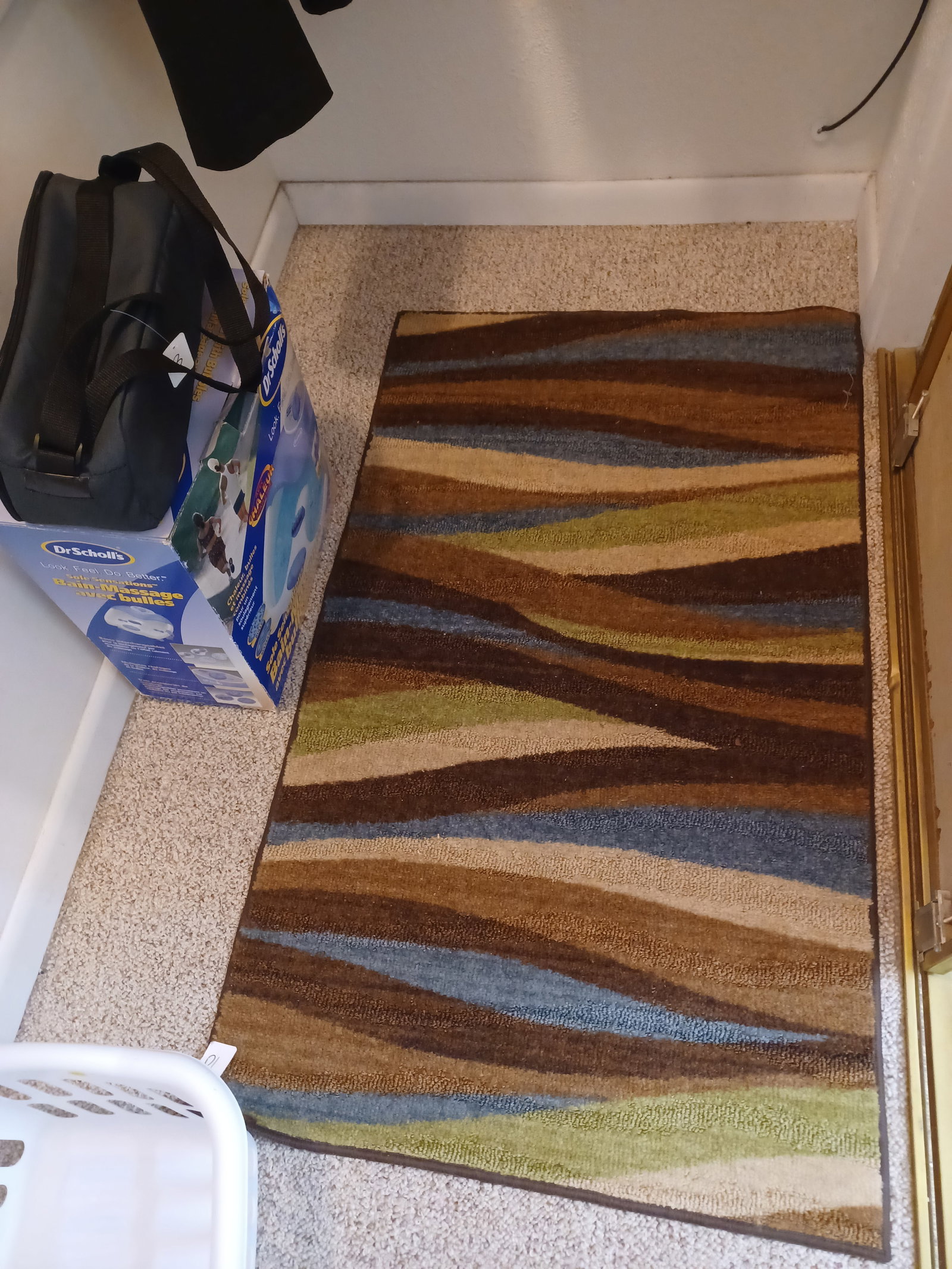 Entire Contents of Closet / Everything seen - 10