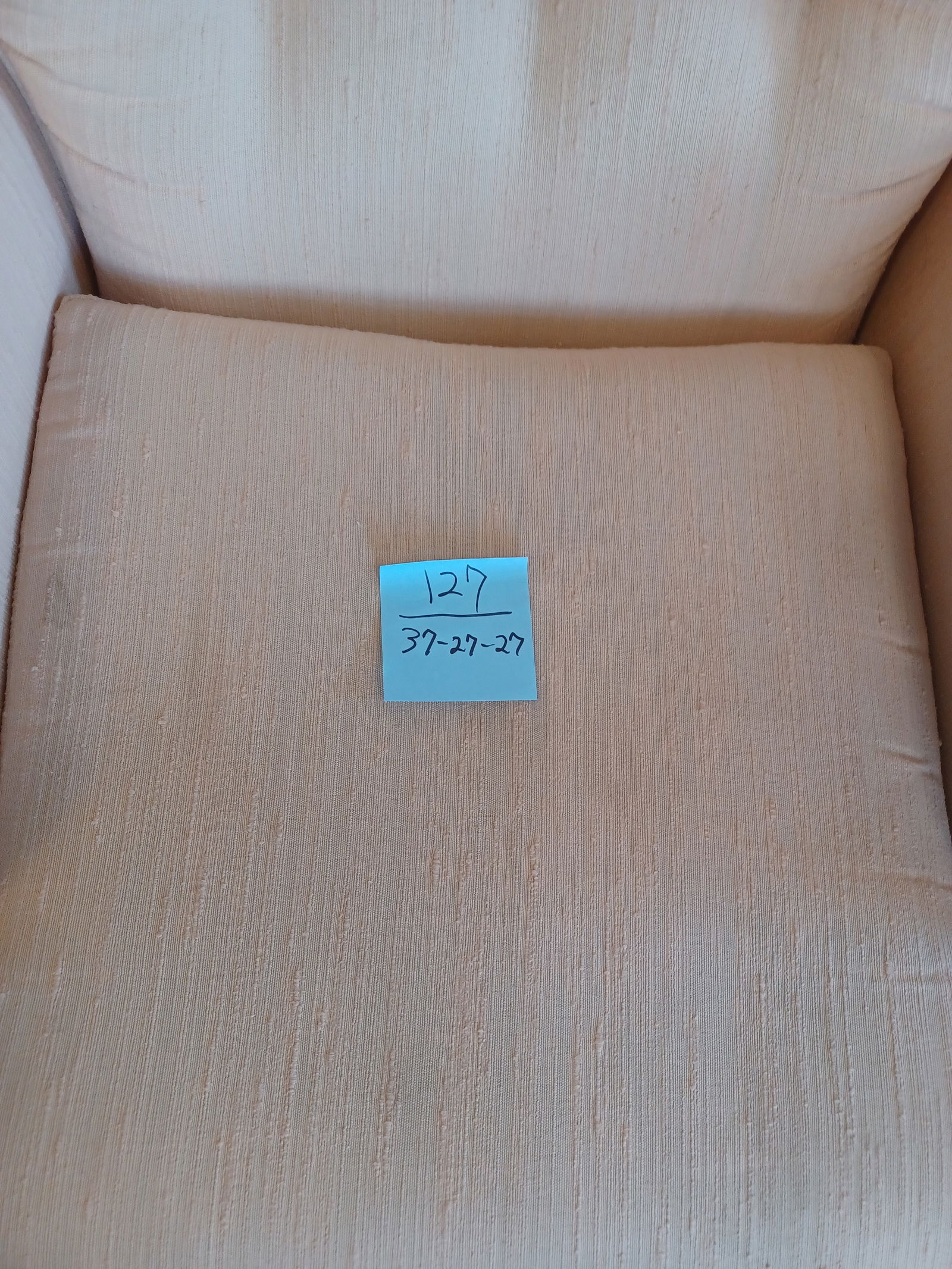 Vintage Pink Swivel Chair / as seen - 2