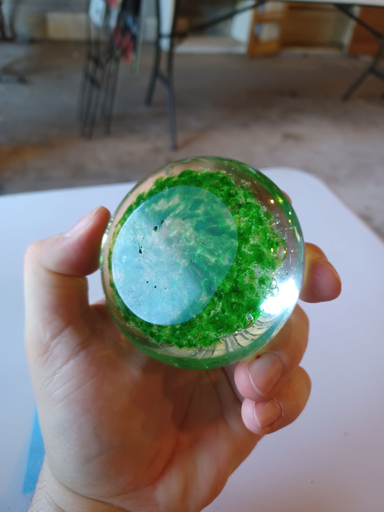 Artglass paperweight/ Bubble shaped - 4