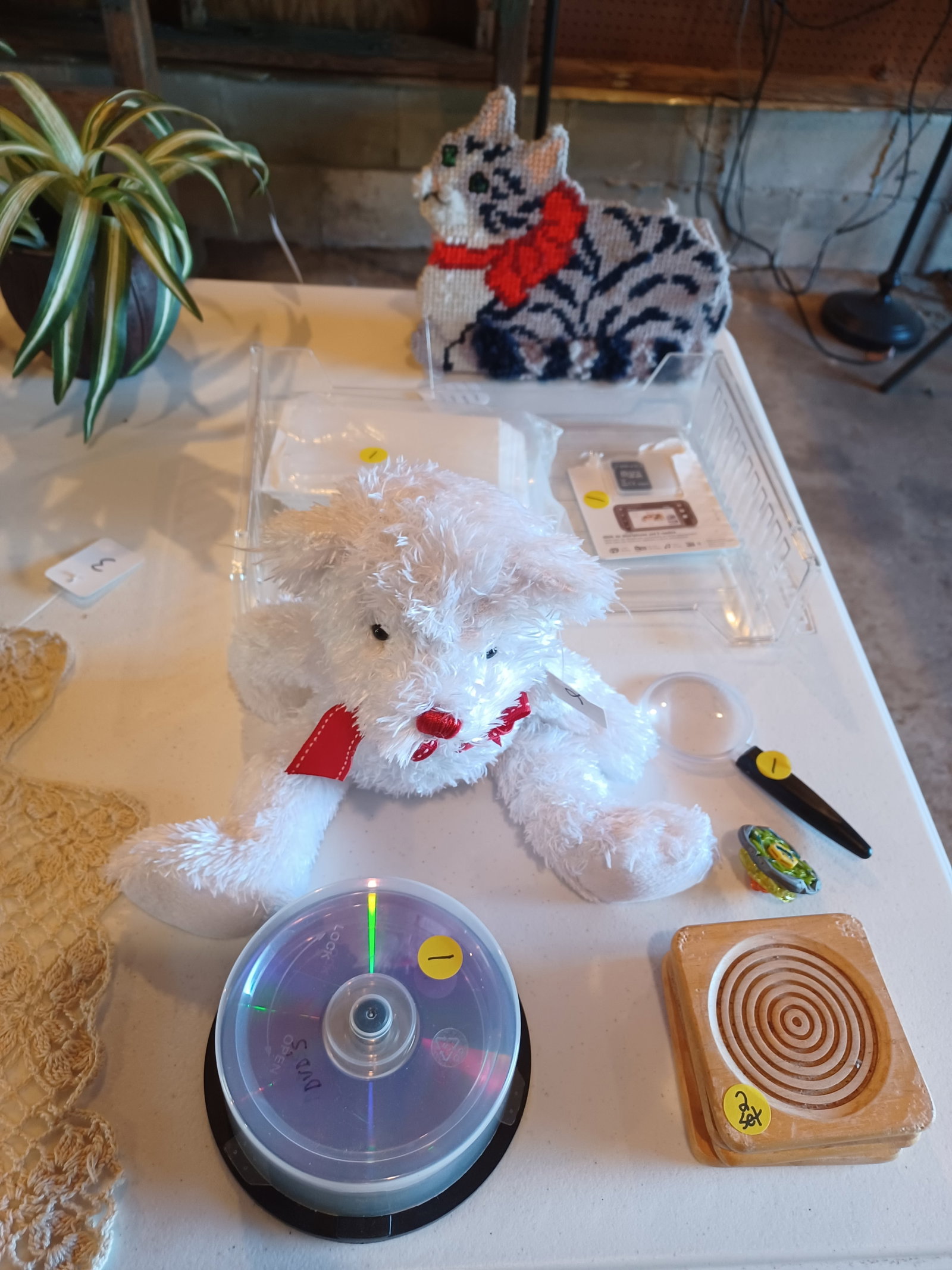 Large Mixed Lot / All seen on table top and below/ table not included - 8