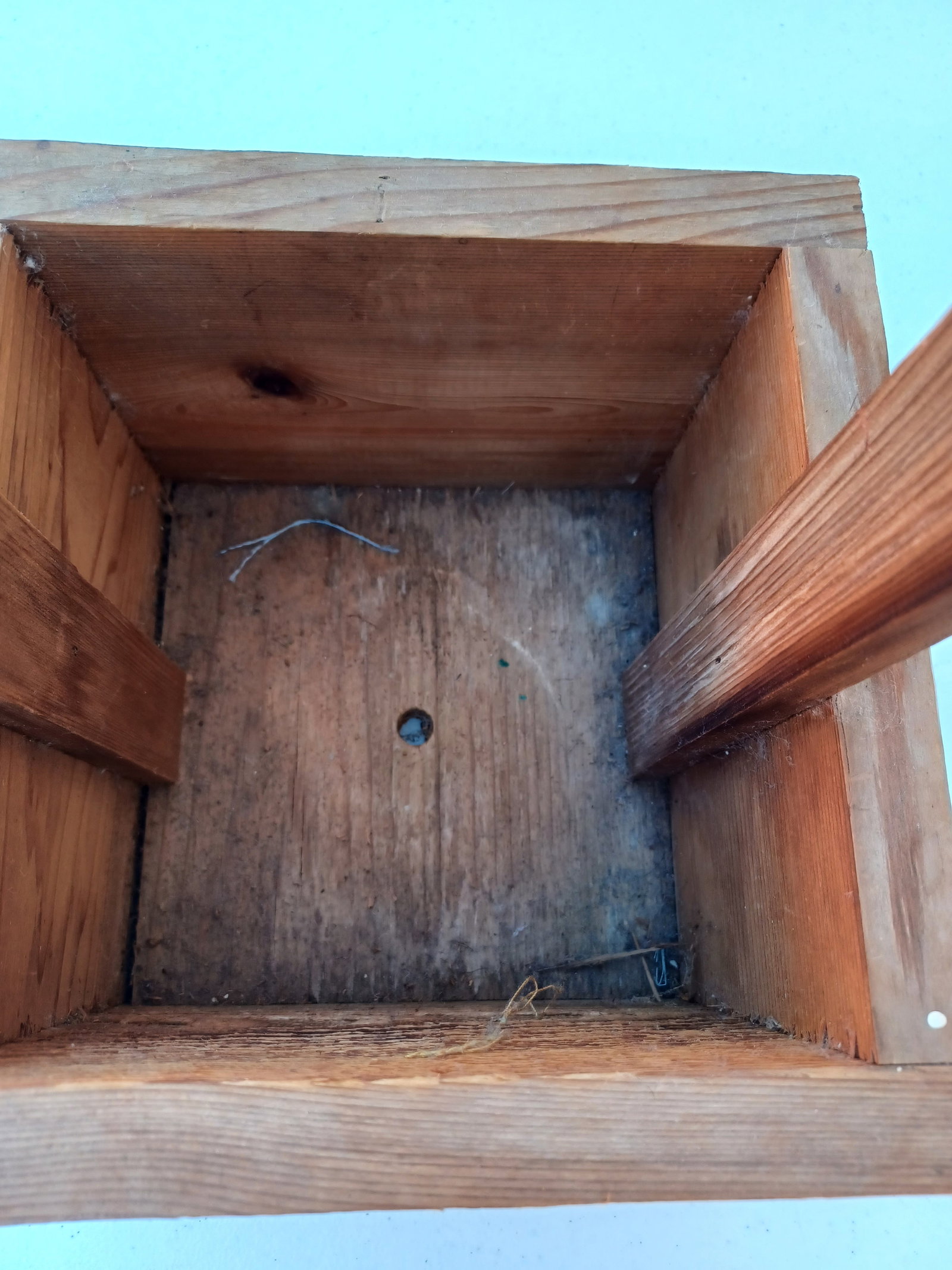 Unique Wood Wishing Well Planter - 5