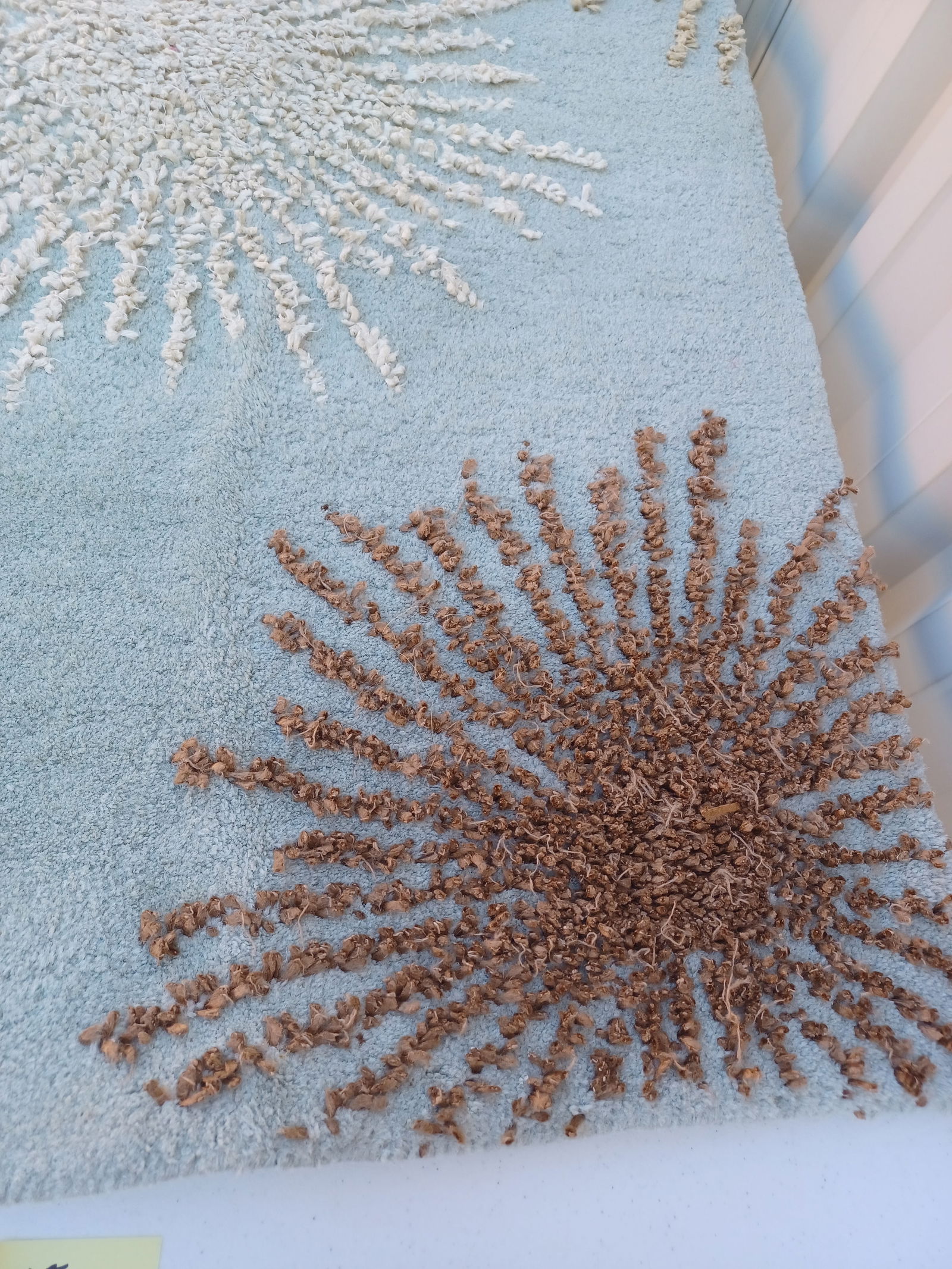 Beautiful Wool Runner Area Rug / needs cleaned - 4