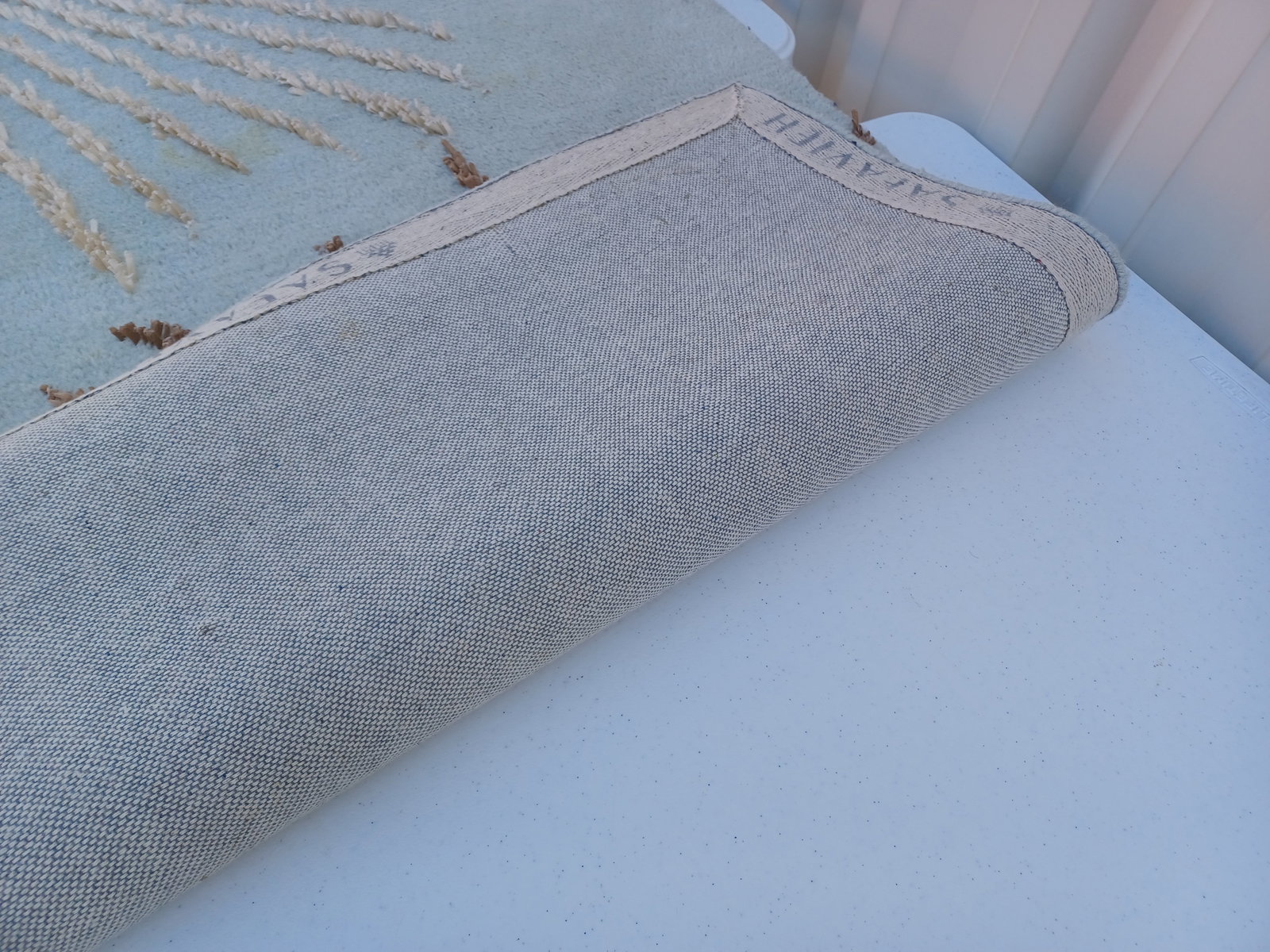 Beautiful Wool Area Rug - 10