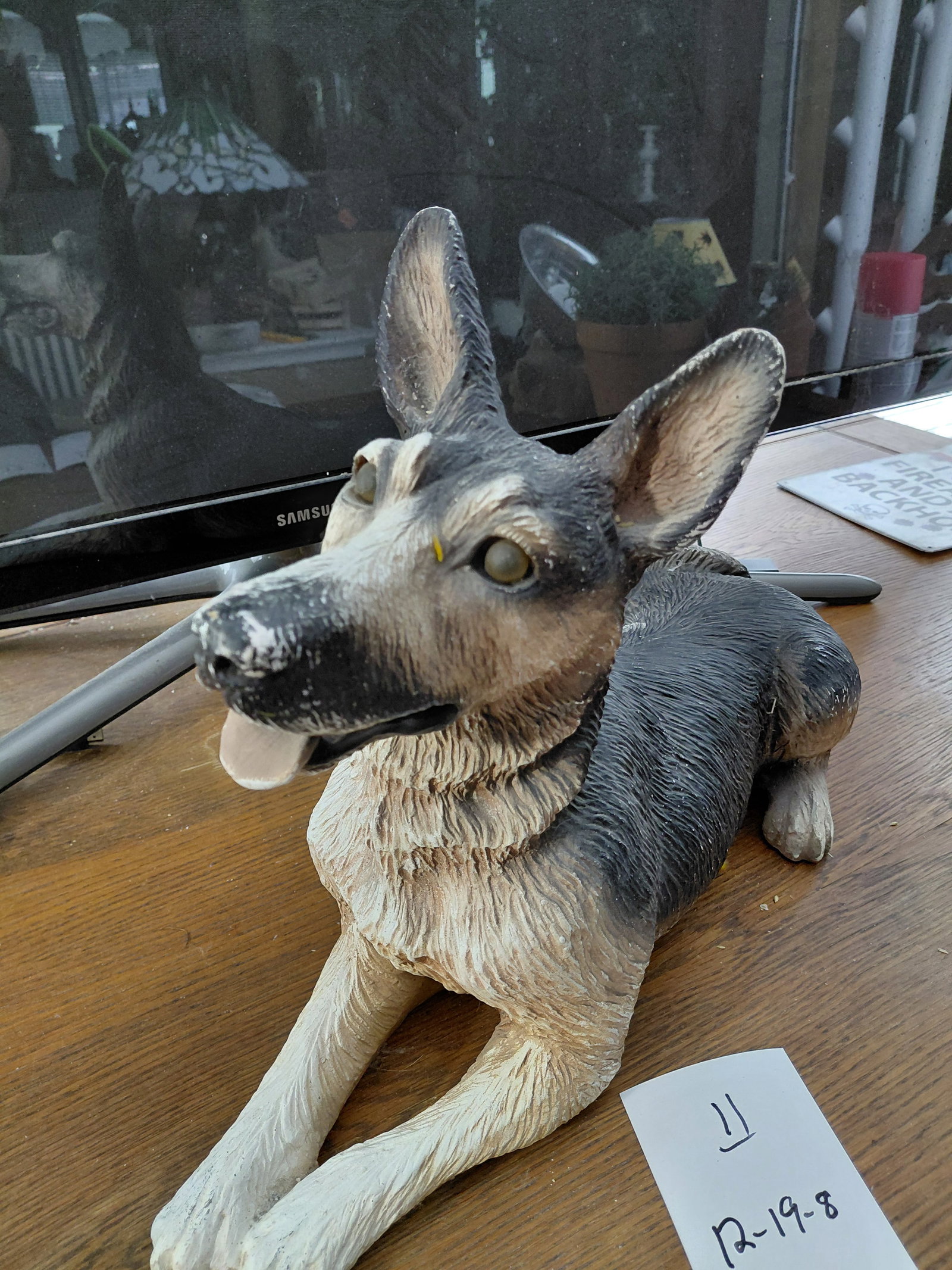 German Shepard Statue / Resin - 3