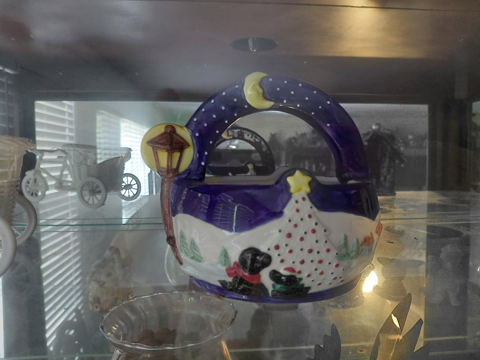 Contents of the top 3 shelves wood chicken, porcelain, glassware, etc - 6