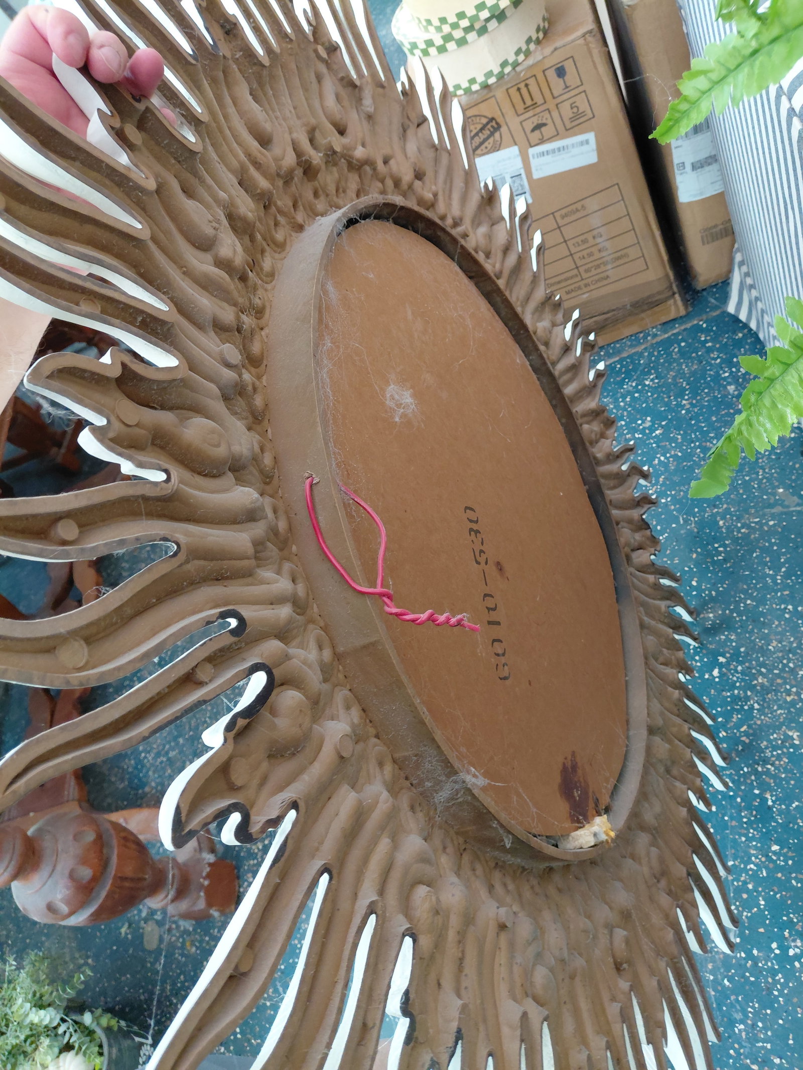 Large Sunburst Wall Mirror - 7