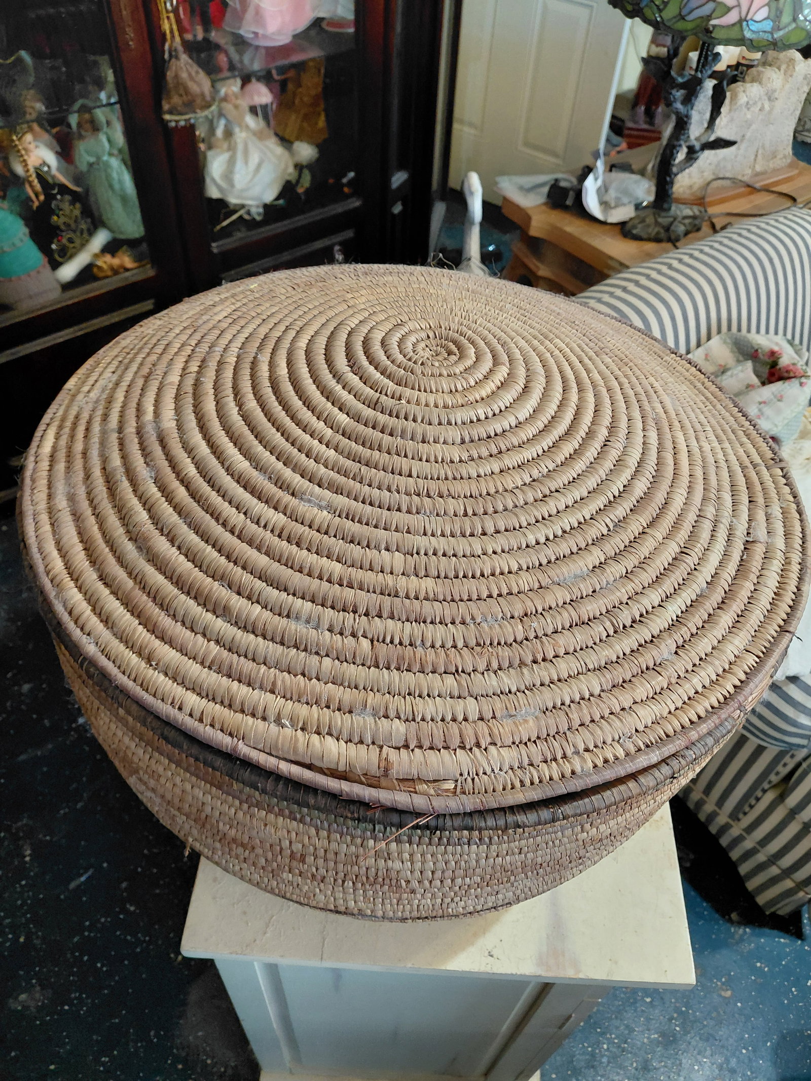 Large Woven basket / as seen - 3