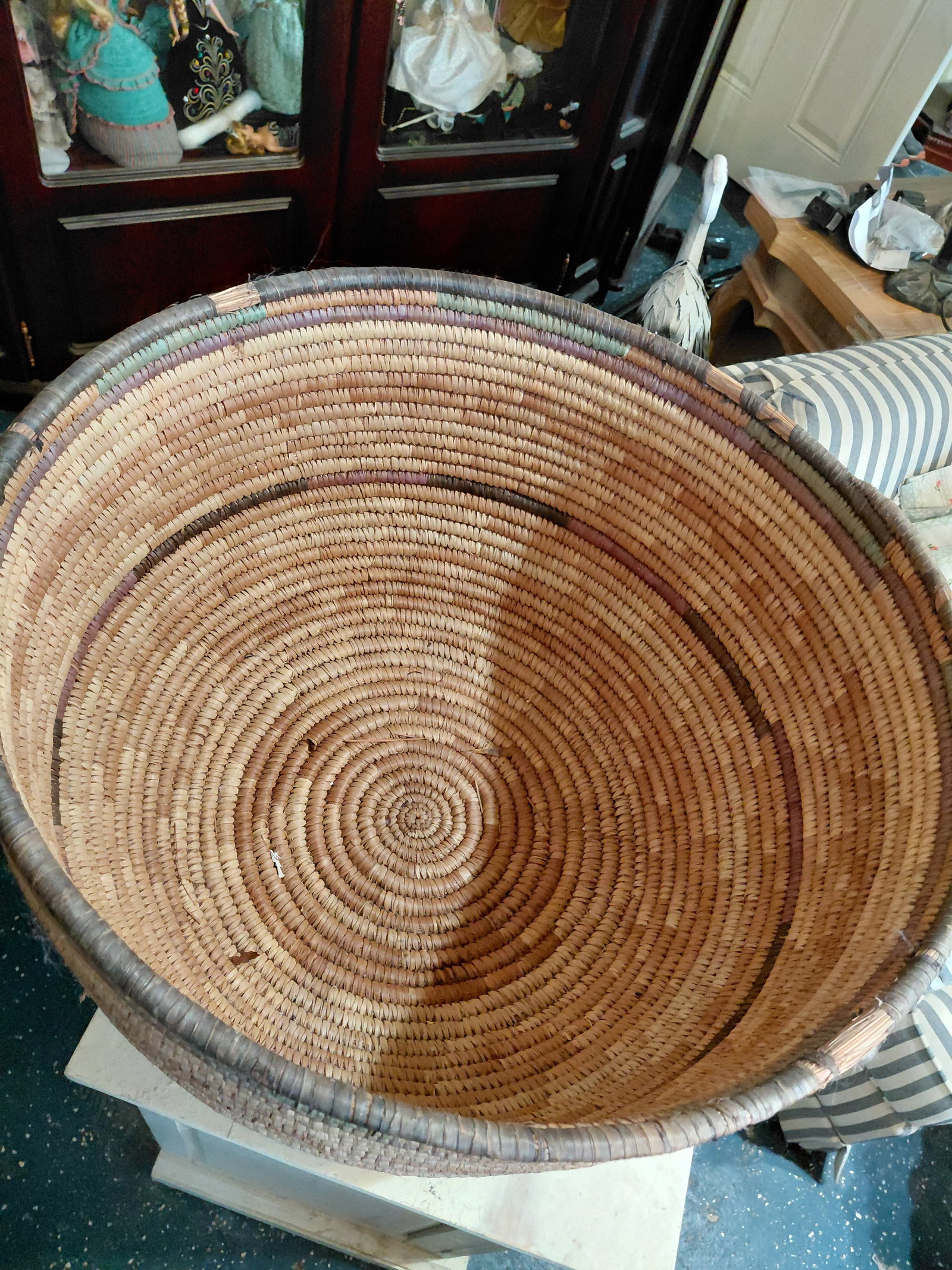 Large Woven basket / as seen - 6