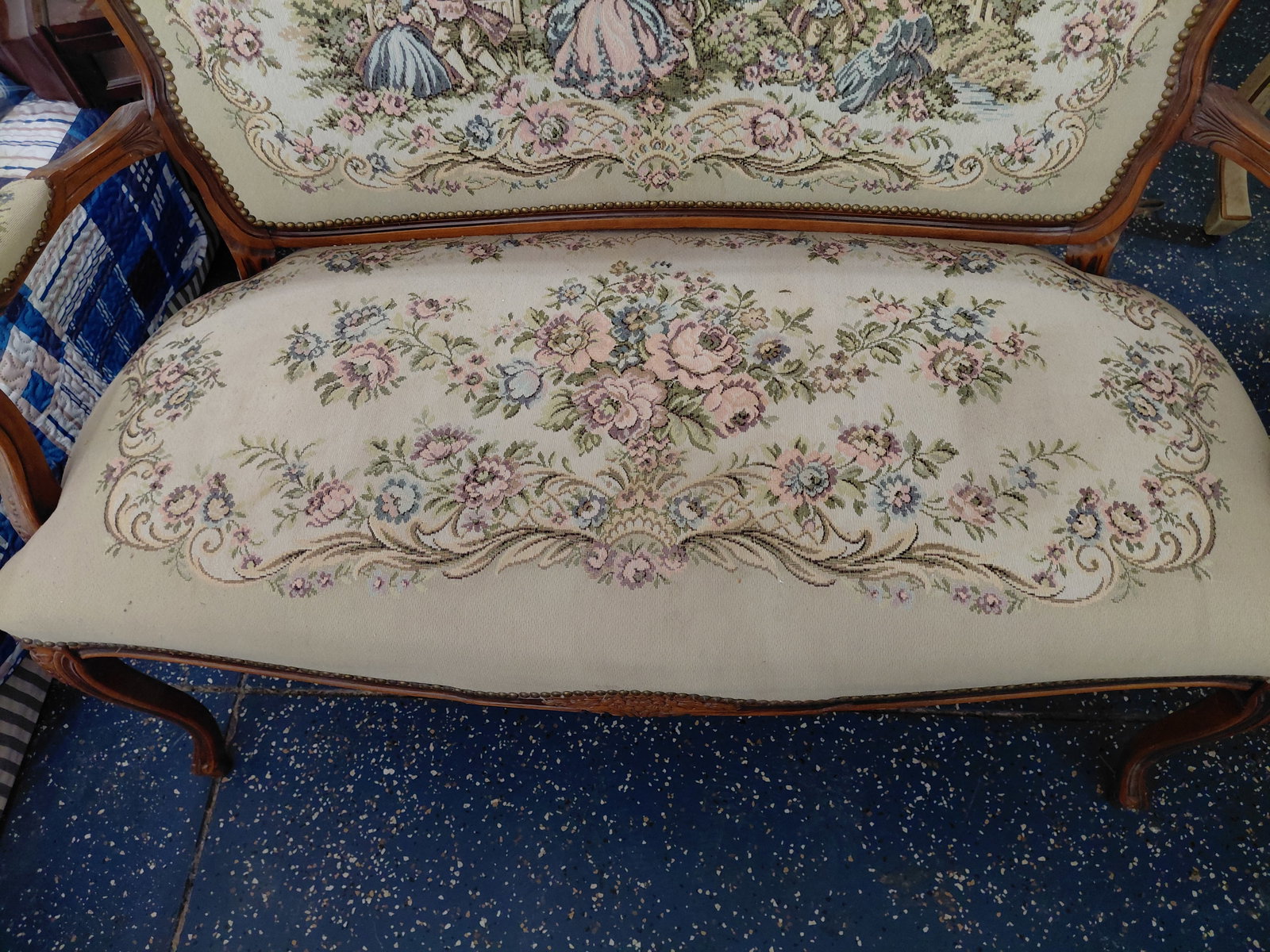 Contemporary Beautiful Needlepoint Style Parlor Love Seat - 4
