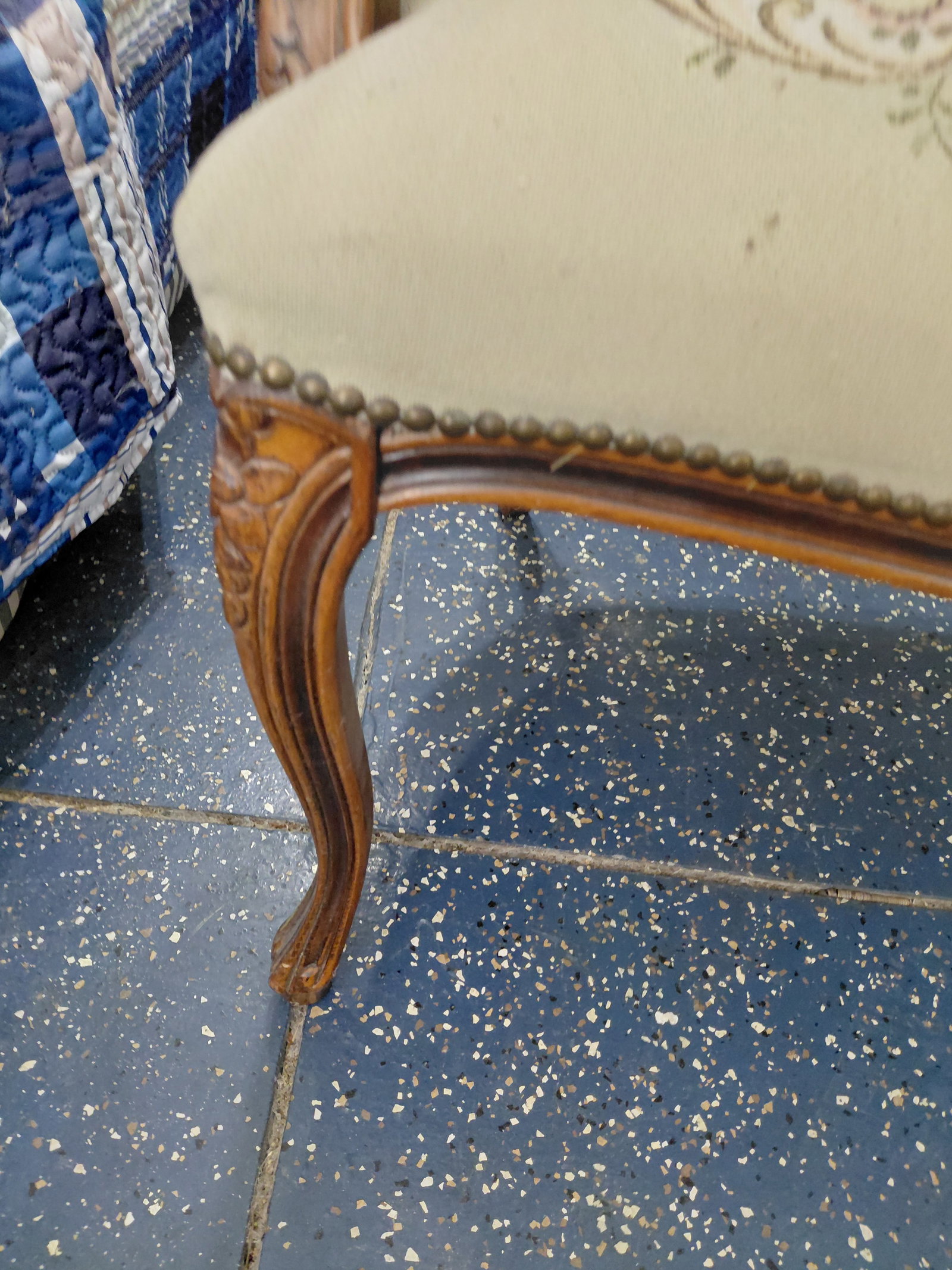 Contemporary Beautiful Needlepoint Style Parlor Love Seat - 7