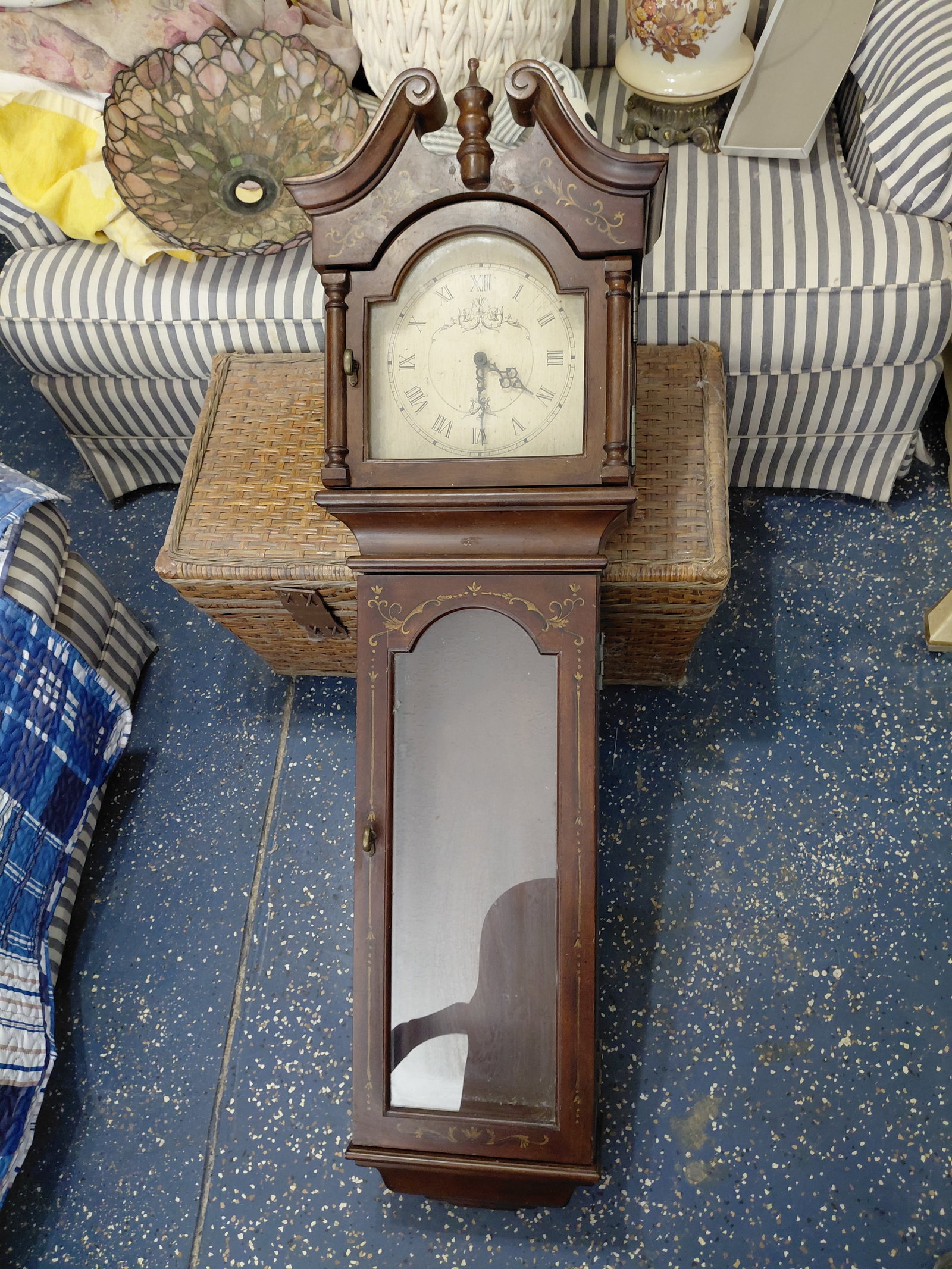 Large Ornate Mahogany Wall Clock Display / Battery clock untested / missing shelves (1 of 8)
