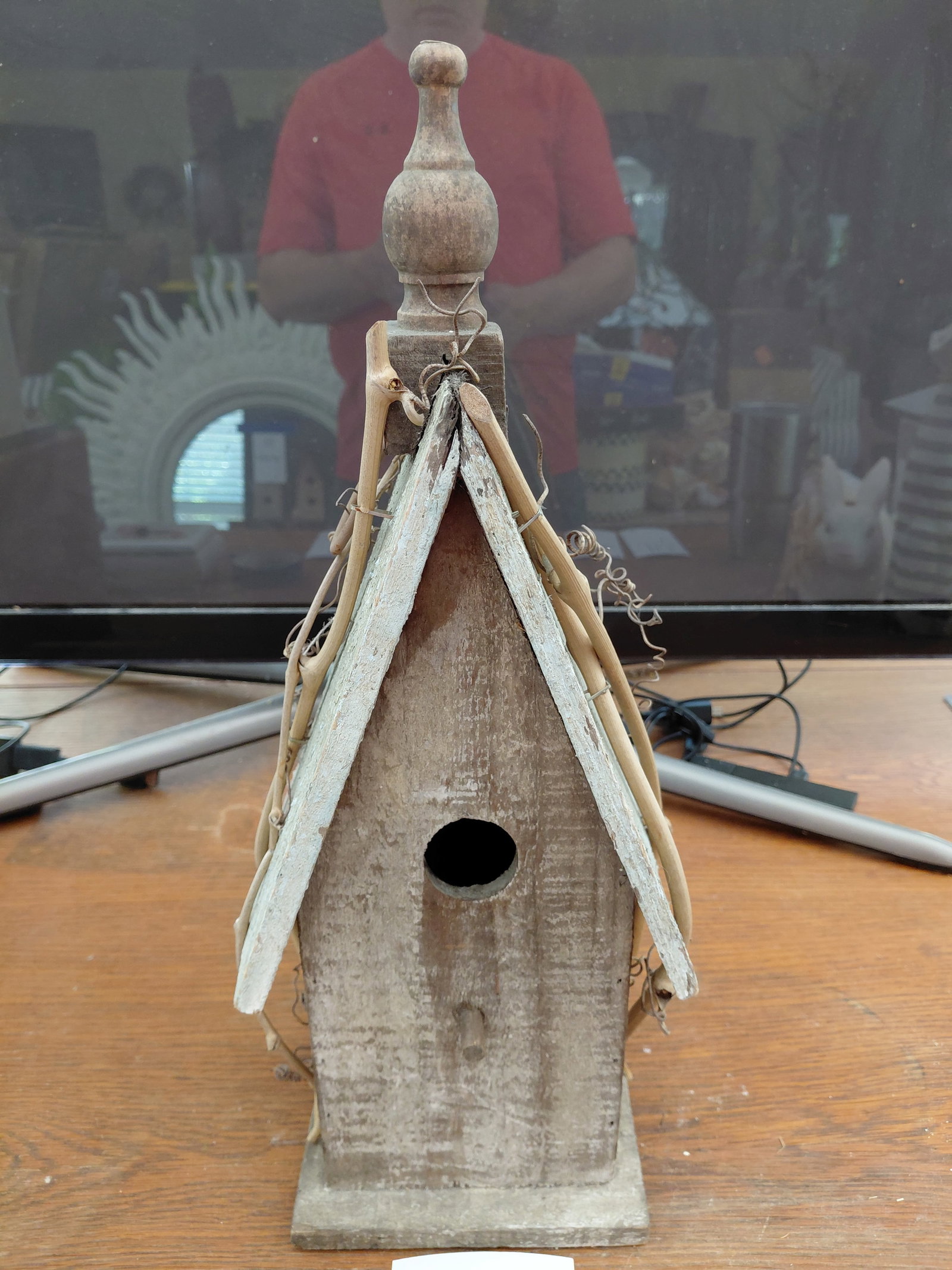 Rustic Bird House (1 of 5)