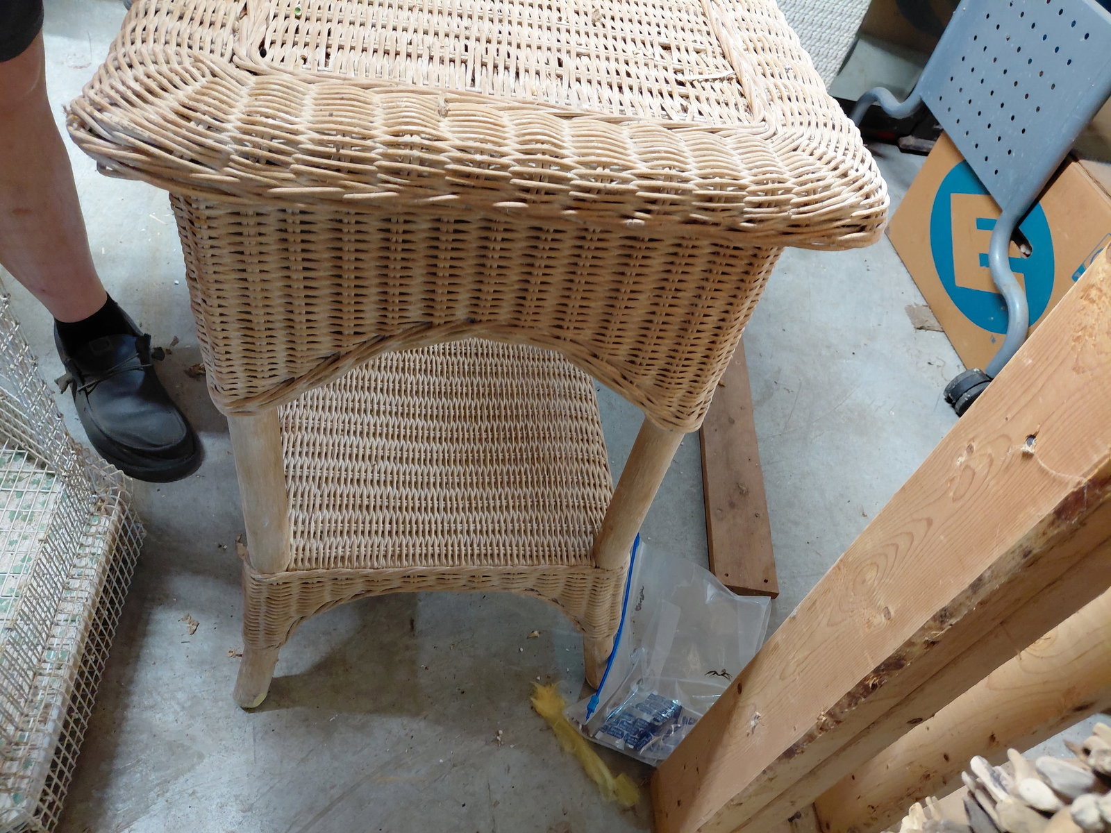 Wicker Rattan Console Table - 6