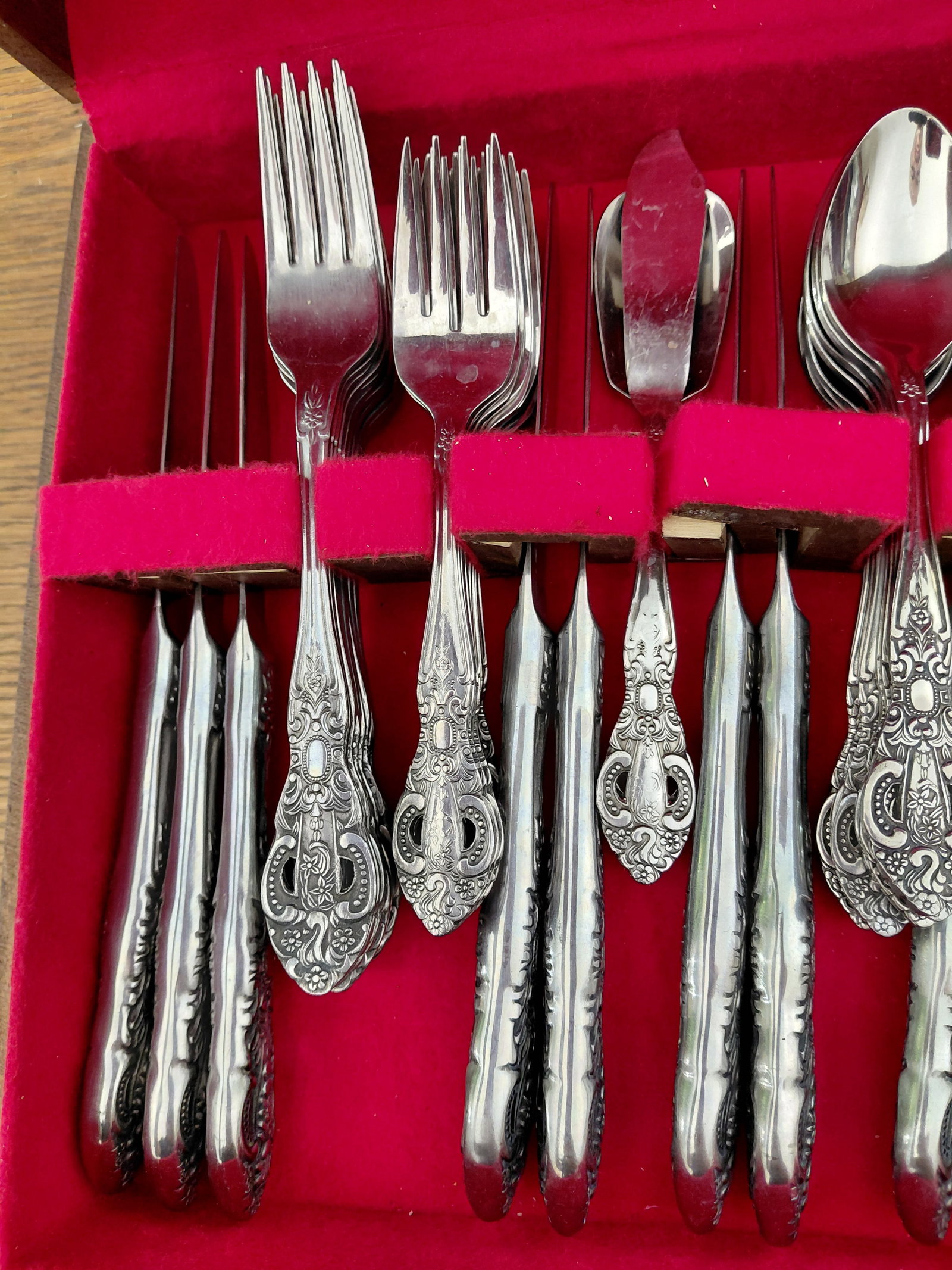 Complete Dinner Ware set for 12 in wood Box / Stainless from Korea - 2